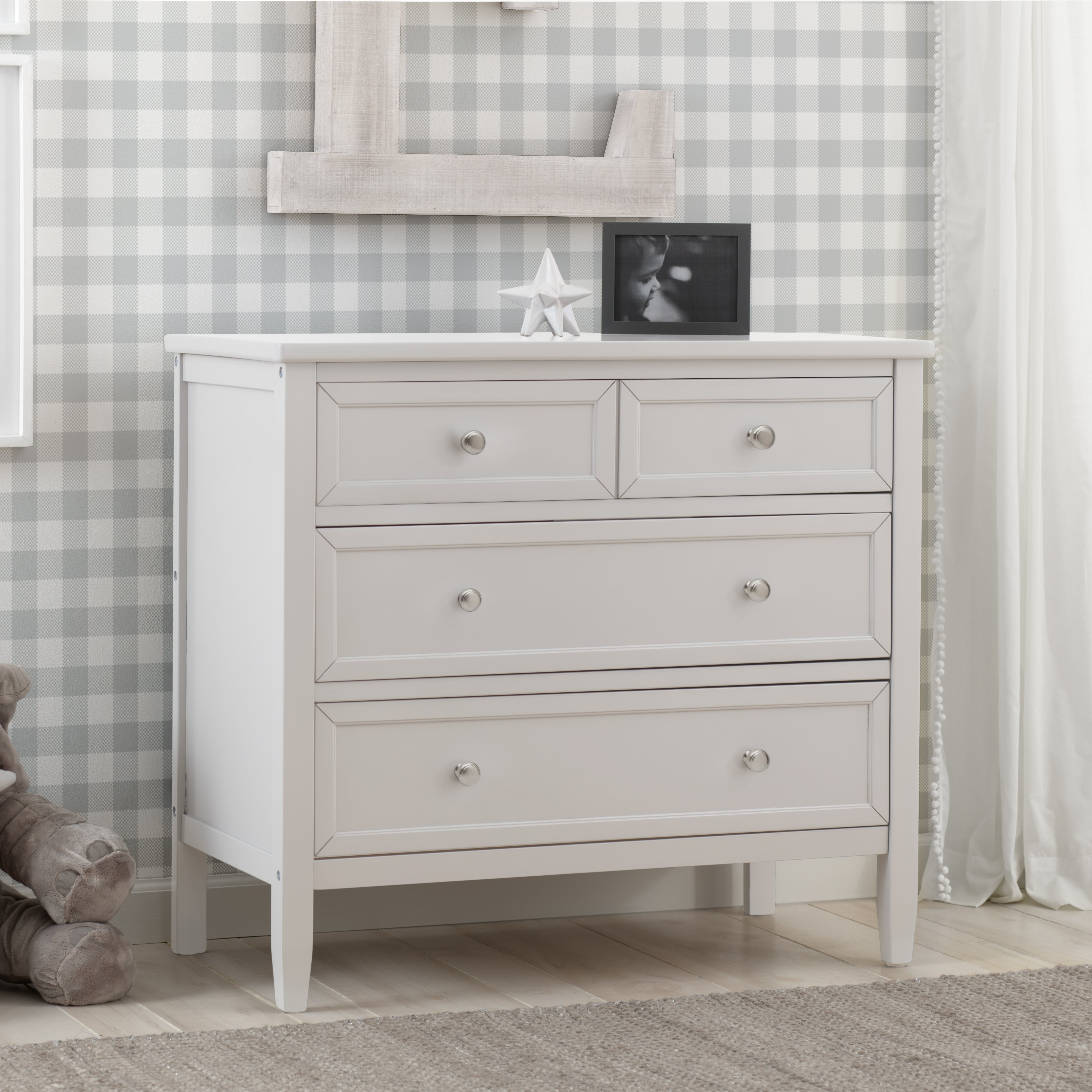Epic 3-Drawer Wooden Dresser with Interlocking Drawers - Sturdy Bedroom Storage Organizer for Clothes, Linens & Accessories | Perfect for Master Bedroom, Guest Room or Dormitory