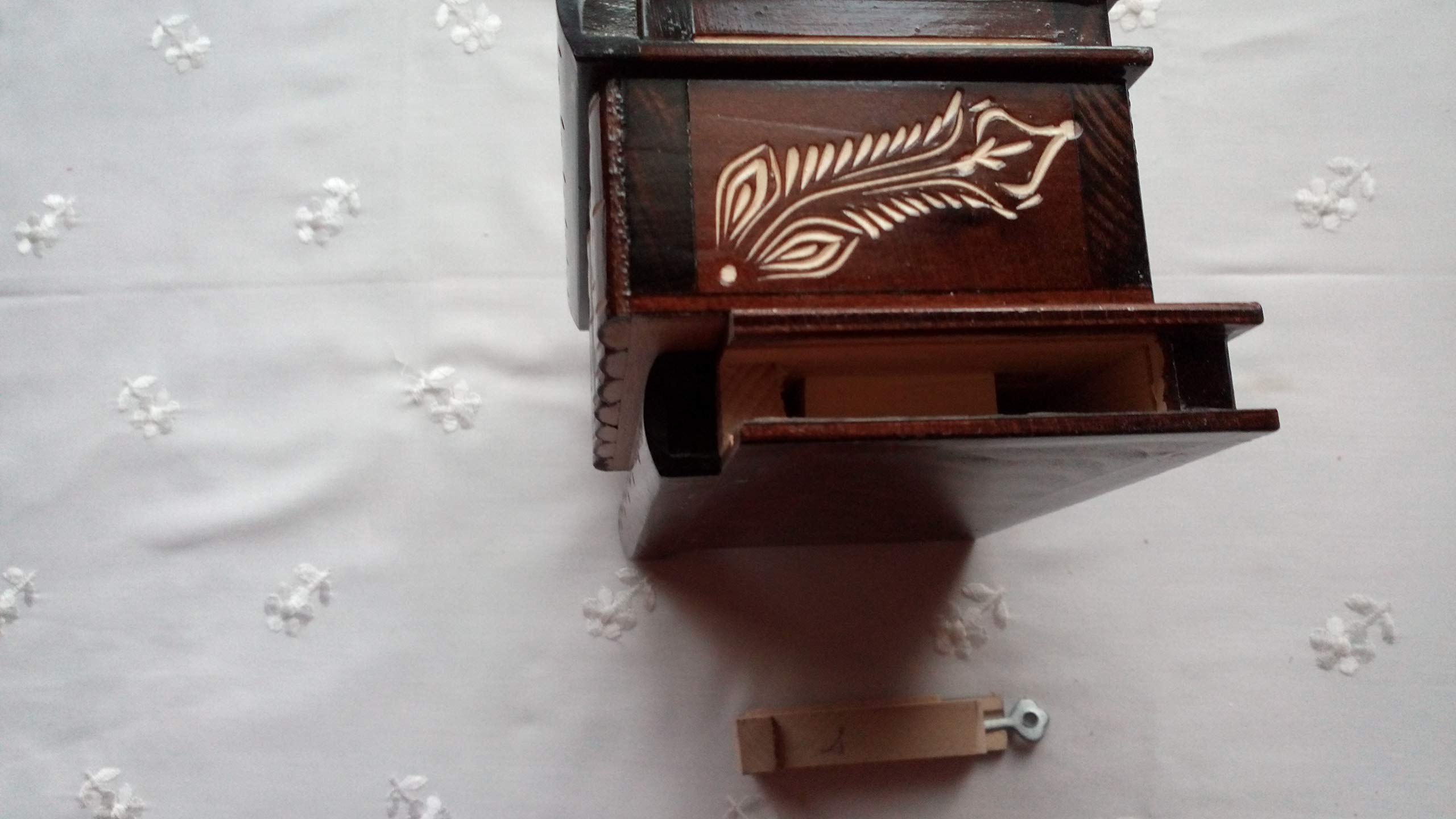 Handcrafted Wooden Magic Puzzle Box - Secret Treasure Storage & Jewelry Box - Intricate Carved Design (Brown) - Perfect for Gifts, Home Decor & Puzzle Enthusiasts
