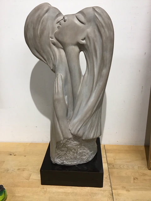 28-Inch Austin Stone Sculpture - Handcrafted Outdoor Garden Statue for Patio, Yard, and Landscape Decor | Perfect for Home, Office, and Gift Giving