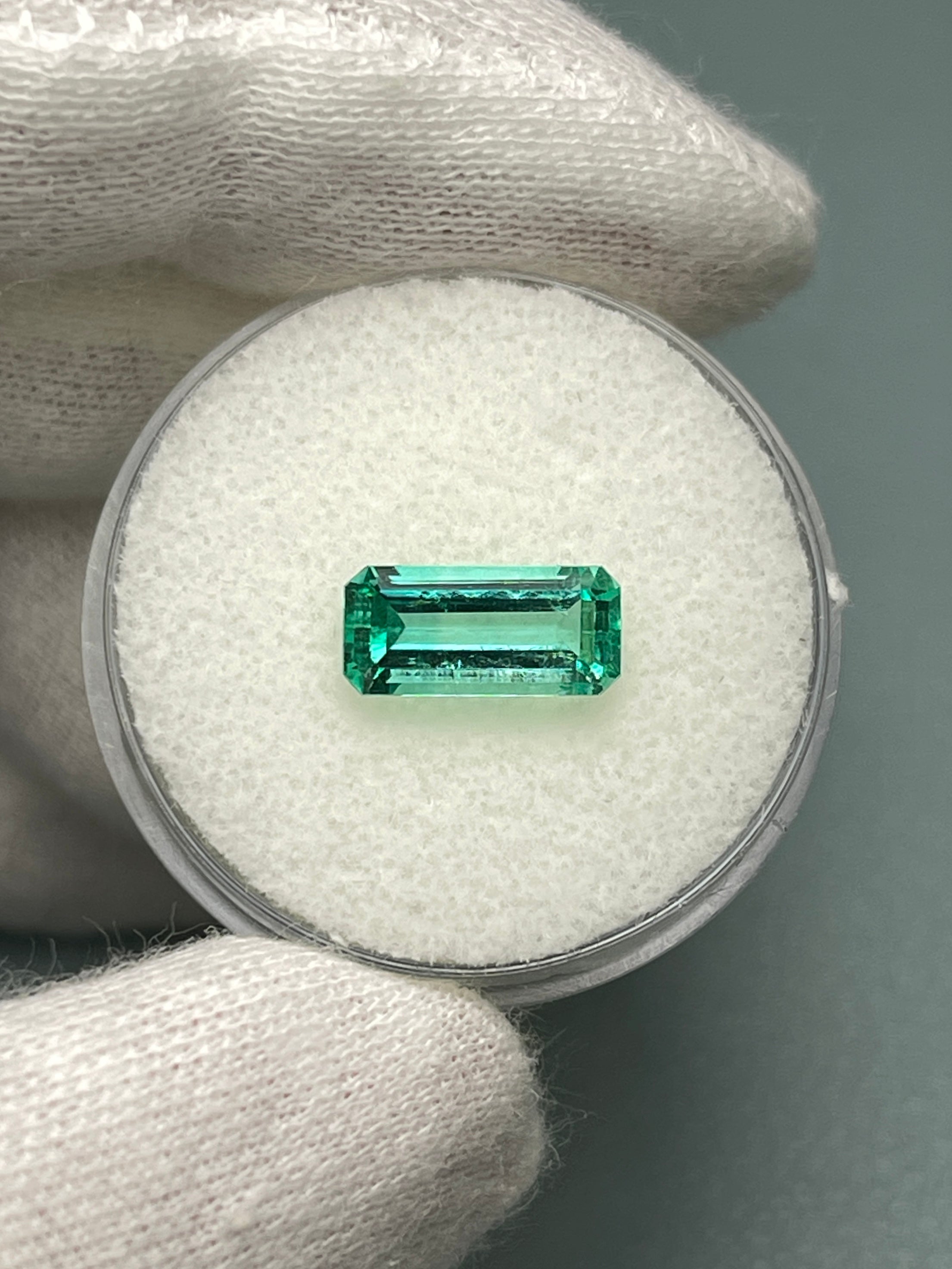 1.65 Carat 11x5mm Loose Natural Colombian Emerald Gemstone - Elongated Emerald Cut for Jewelry Making, Engagement Rings & Luxury Gifts
