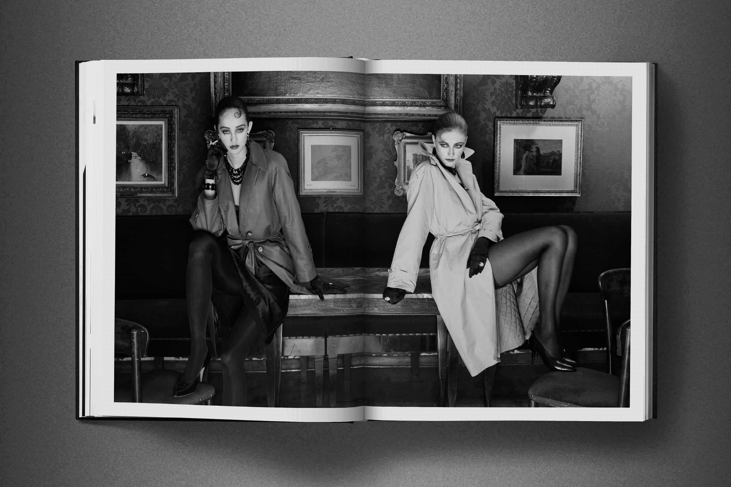 David Bailey: Iconic 80s Fashion Photography Book - Perfect for Art Collectors, Fashion Enthusiasts & Home Decor
