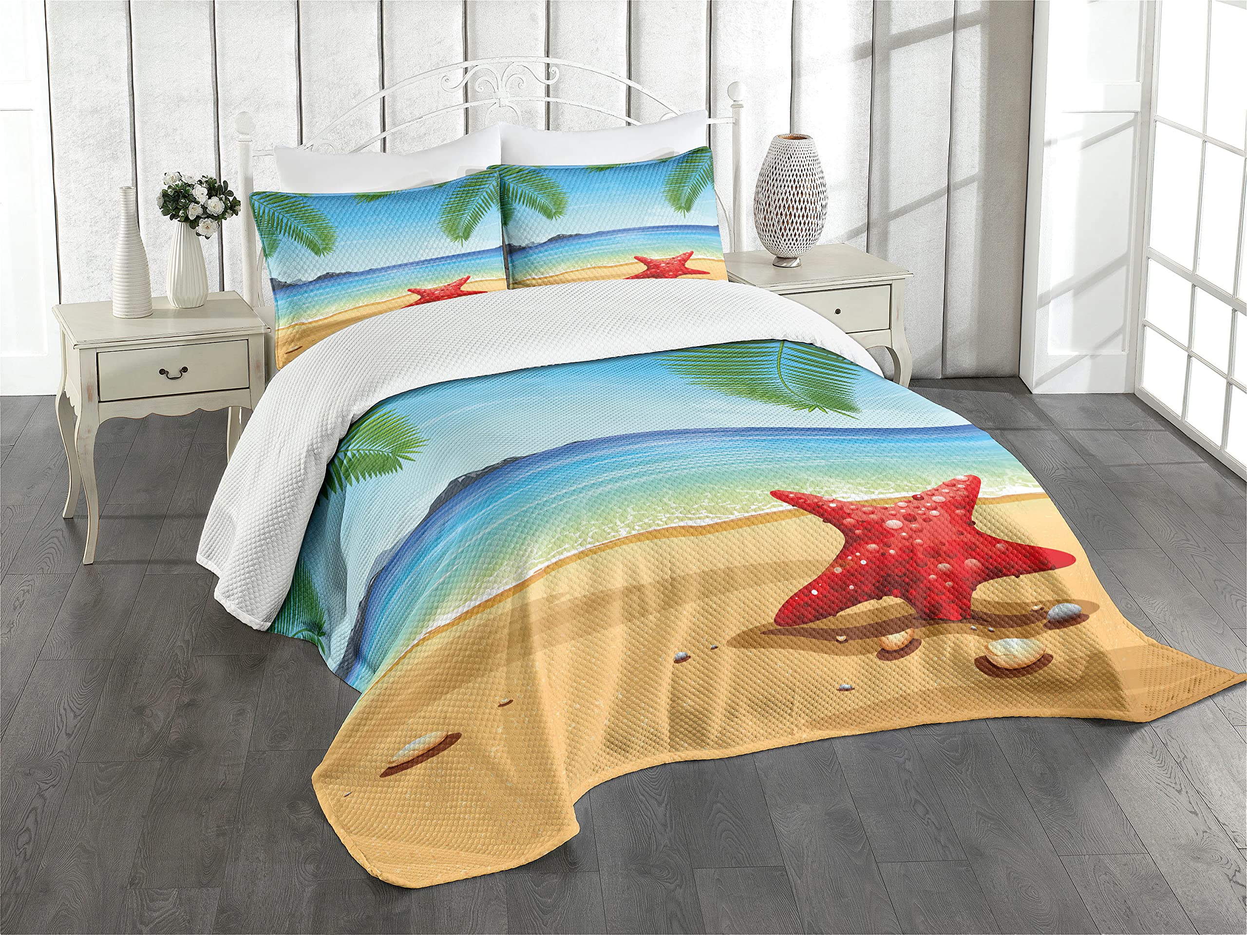 Ambesonne King Size Beach Bedspread Set - Tropical Ocean Theme with Starfish, Palm Trees & Sun Rays, 3-Piece Quilted Coverlet & 2 Pillow Shams in Sand Cream Blue | Perfect for Coastal Bedroom Decor, Vacation Rental Styling & Tropical-Themed Guest Rooms