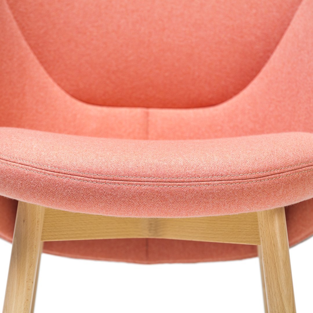 Albu Modern Oak Armchair - Solid Wood Frame, Mid-Century Design for Living Room, Bedroom & Office - Comfortable Upholstered Seat with Durable Fabric