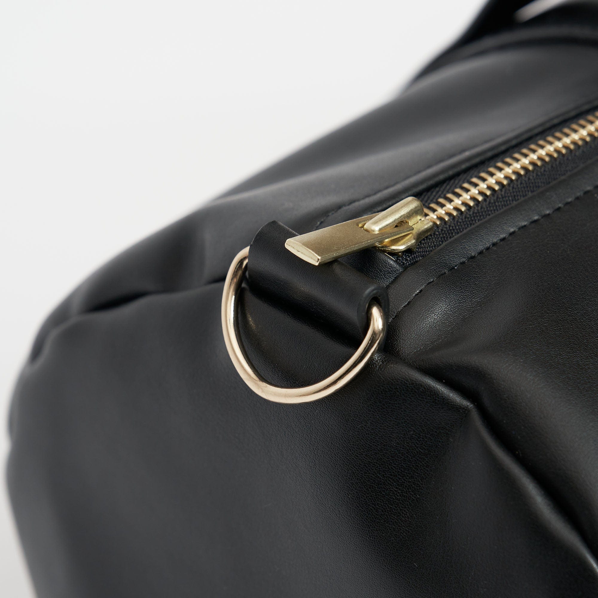 Oleatex Vegan Olive Leather Classic Weekender Bag - Night Black | Eco-Friendly Travel Duffle for Women & Men | Perfect for Weekend Getaways, Business Trips & Gym