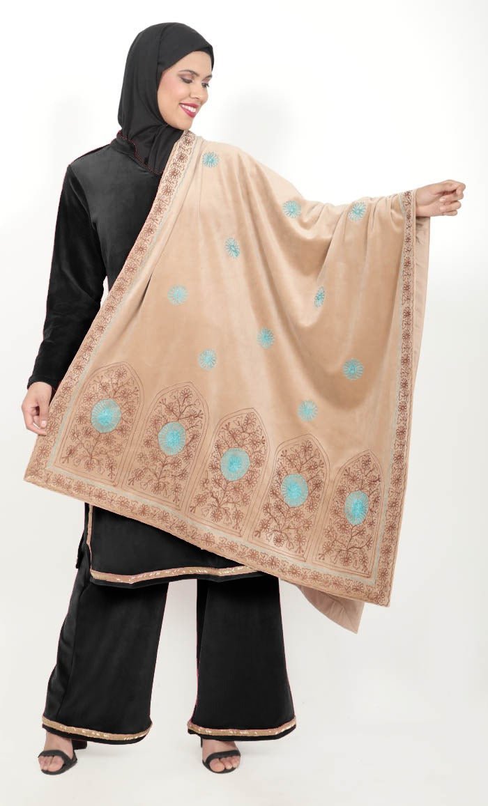 Exquisite Kashmiri Aari Embroidery Shawl - Handcrafted Luxury Wrap for Women - Perfect for Weddings, Parties & Winter Fashion
