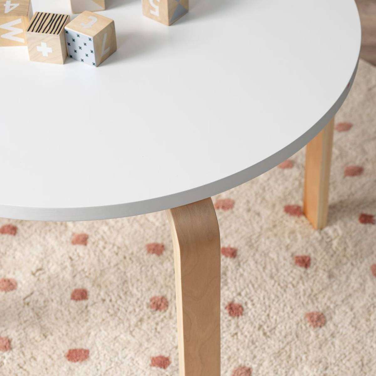 Hudson Kids Round Table - White & Natural Wood Children's Play Table for Home, Classroom & Daycare | Perfect for Arts, Crafts & Learning Activities