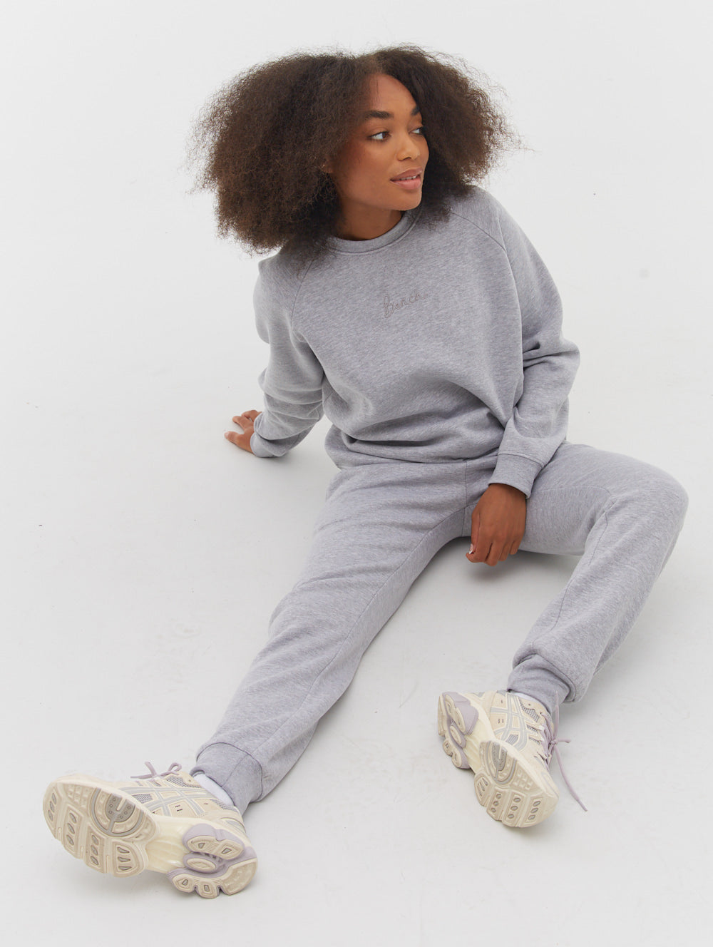 Lerna Sustainable Oversized Raglan Crew Neck Sweatshirt | Eco-Friendly Cotton Blend Pullover | Perfect for Casual Wear, Lounge & Outdoor Activities