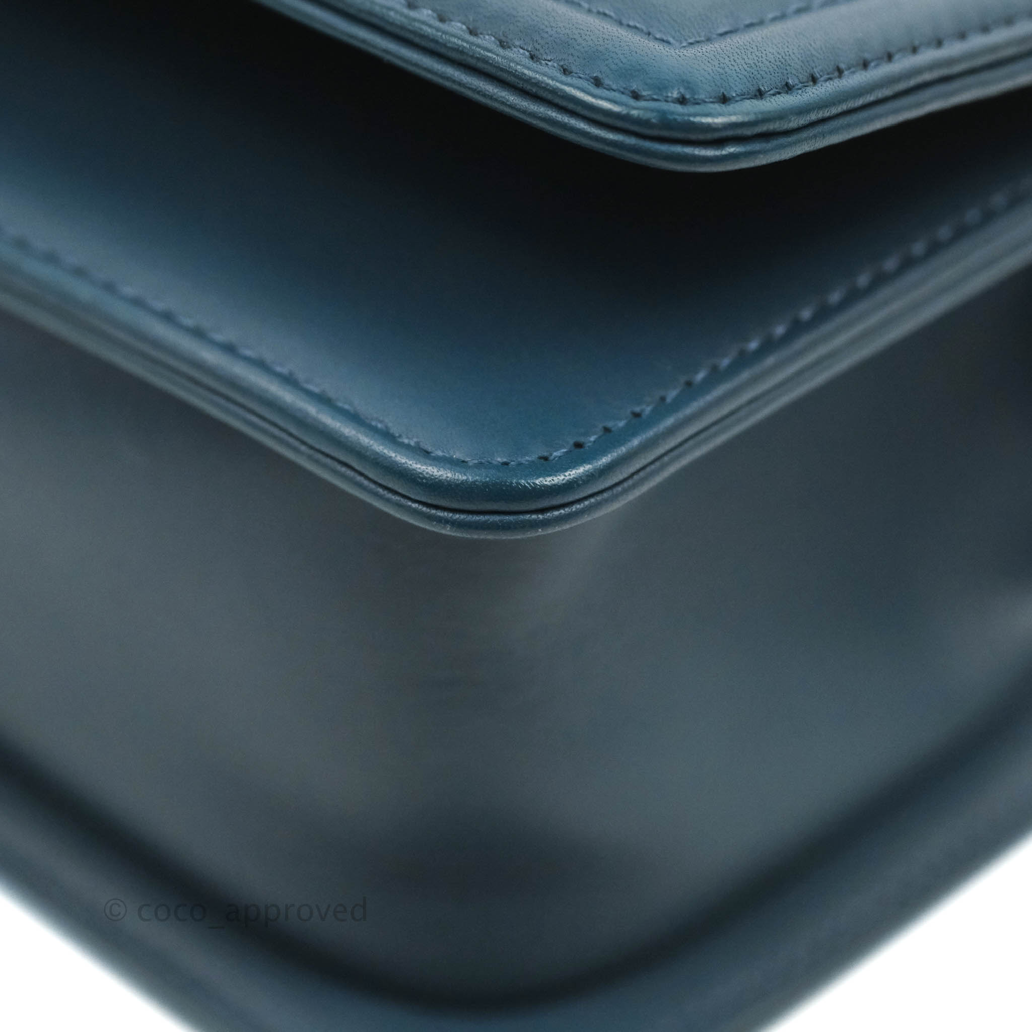 Chanel Boy Small Navy Blue Calfskin Leather Bag with Ruthenium Hardware - Perfect for Evening Events & Luxury Fashion Accessories