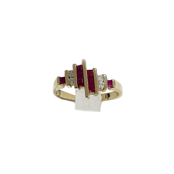 14K Yellow Gold Ruby Ring for Women - Elegant Vintage Style Engagement & Wedding Jewelry Gift - Perfect for Anniversaries, Valentine's Day & Special Occasions
