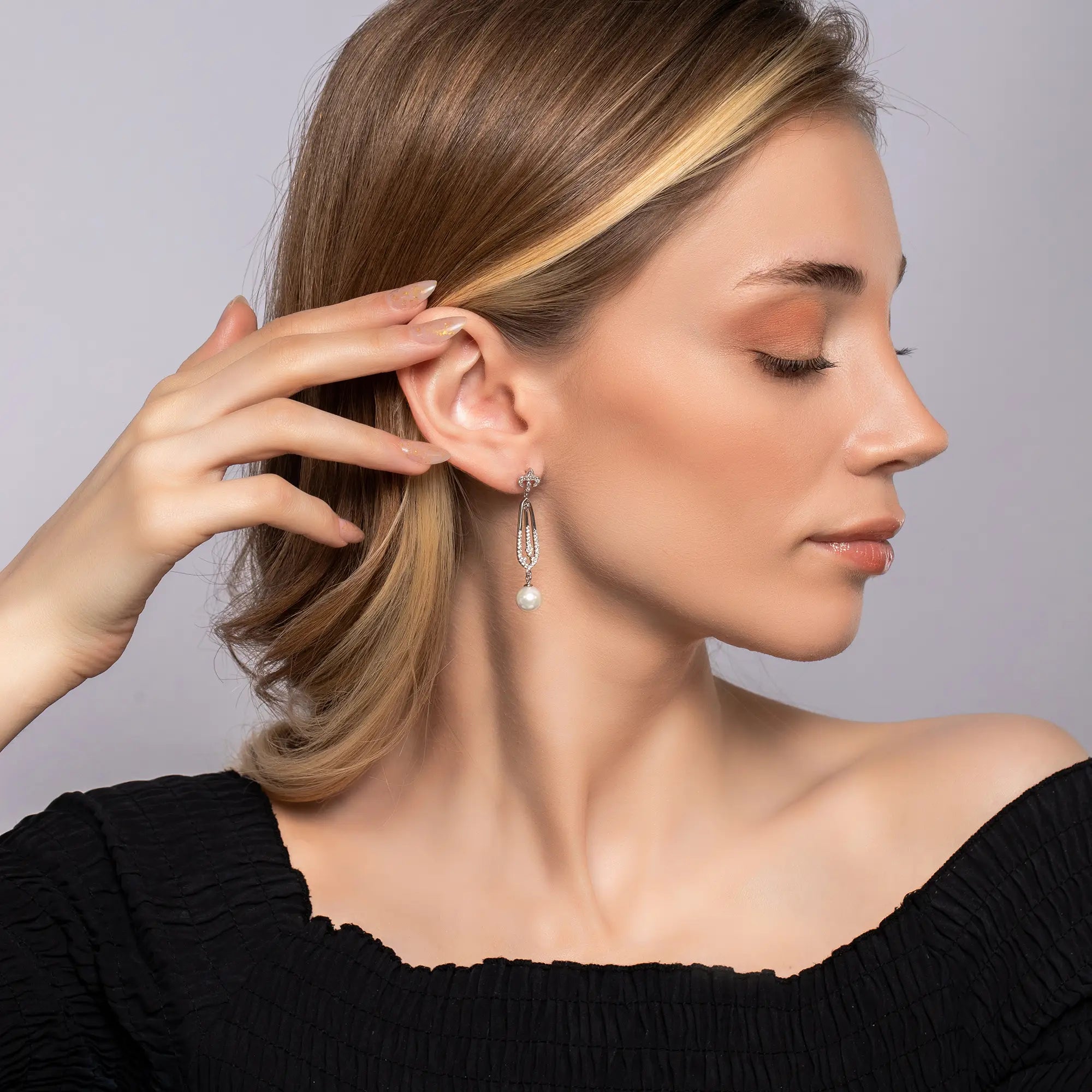 Elegant Freshwater Pearl Drop Earrings for Women – Perfect for Weddings, Parties & Everyday Wear