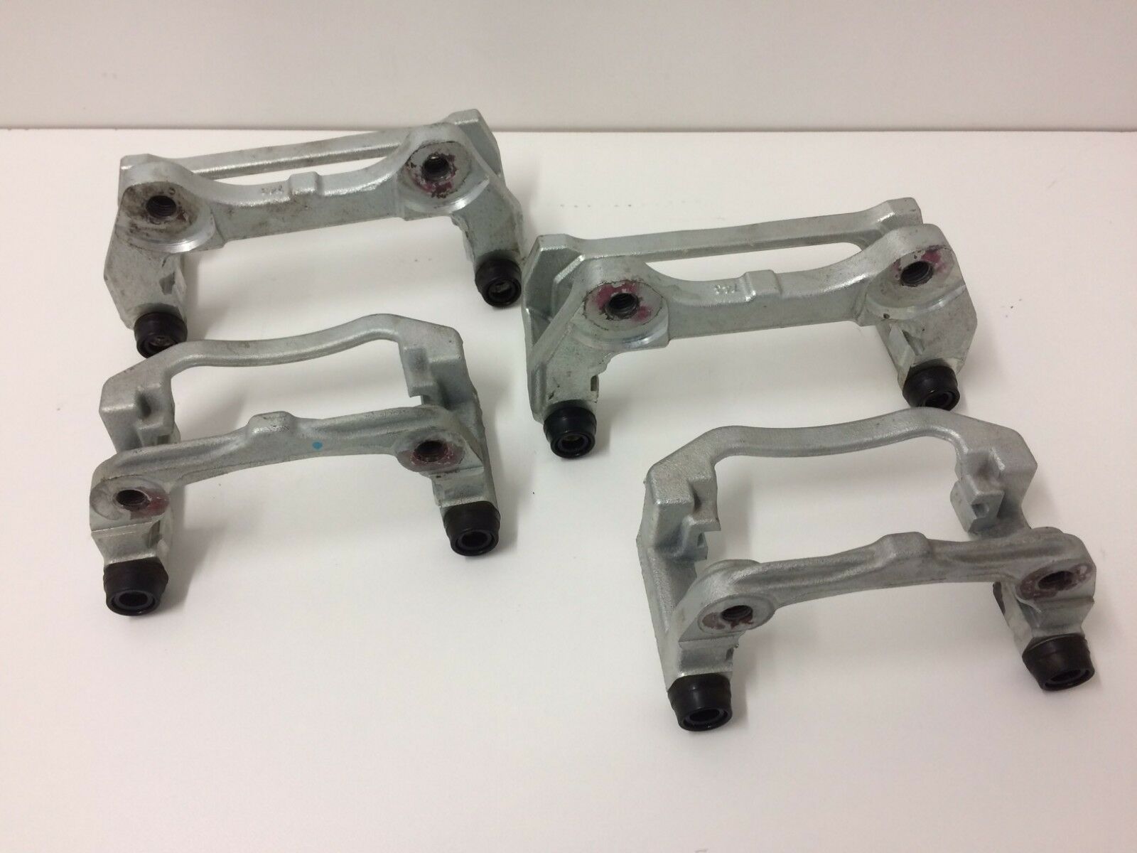 Genuine Holden Caliper Front & Rear Mount Bracket with Guide Pin Set - Compatible with VF WN Models (2013-2017) - Perfect for Brake System Repairs & Maintenance