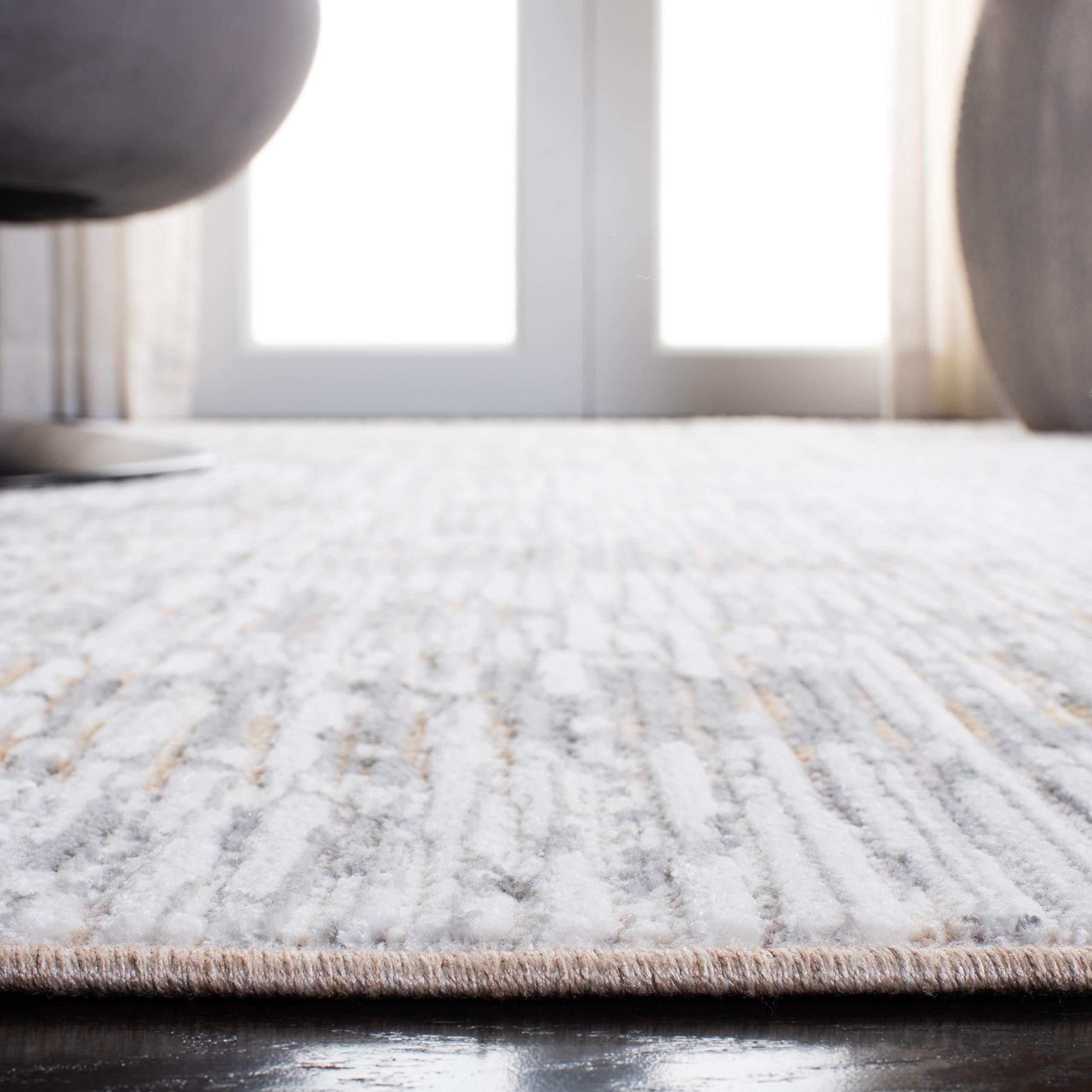 Martha Stewart x Safavieh MSR8979A Sabrina 5' x 8' Ivory/Beige Area Rug - Perfect for Living Room, Dining Room & Bedroom Decor