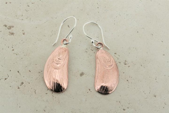 Handmade Copper Mussel Shell Earrings for Women - Boho Beach Jewelry - Perfect for Summer, Vacations & Festivals