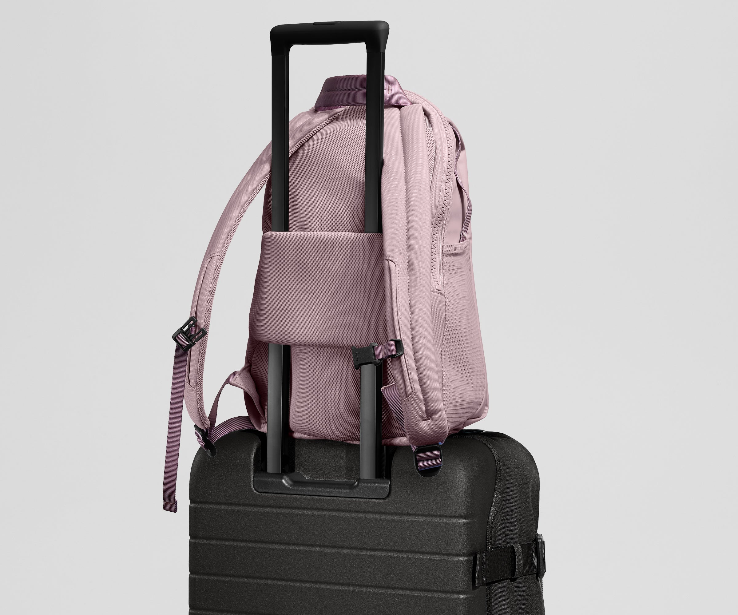20L Active Daypack in Meadow Mauve - Lightweight Hiking Backpack for Women & Men, Perfect for Outdoor Adventures, Travel & Daily Commute
