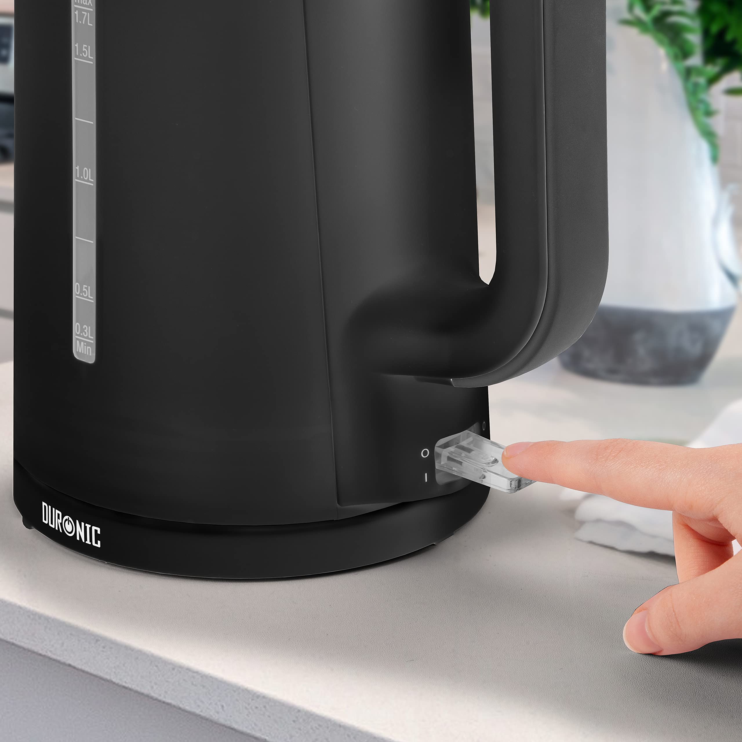 **Duronic EK17BK Fast Boil Electric Kettle - Cordless, Quiet & Safe with Dry Protection - Perfect for Tea, Coffee, Hot Chocolate & Soup - Black**    *(Ideal for Home, Office, Dorm & Travel - Quick & Convenient Hot Water Boiler for Daily Use)*