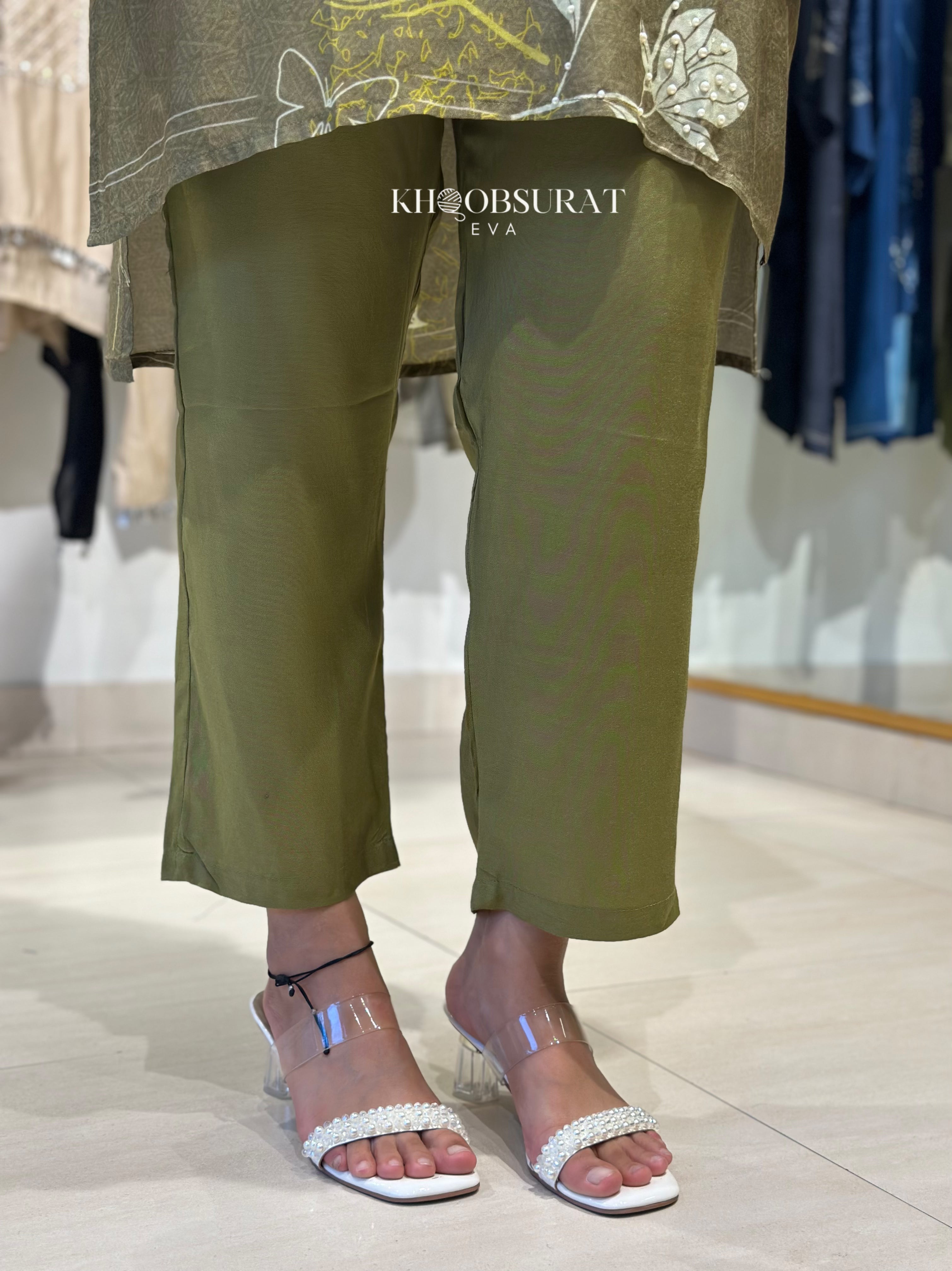 Green Goddess Glamour Coord Set - Women's Stylish Matching Outfit for Casual Wear, Date Night & Vacation | Trendy Two-Piece Set