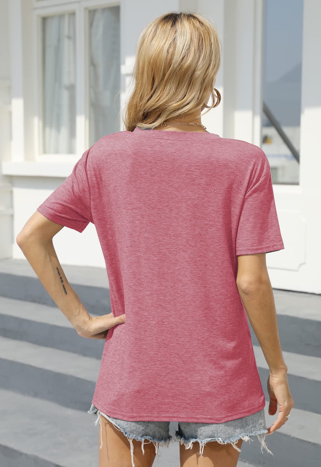 Be Kind Graphic T-Shirt for Women - Short Sleeve Summer Top, Loose Fit Casual Tee - Perfect for Teachers, Everyday Wear & Inspirational Outfits