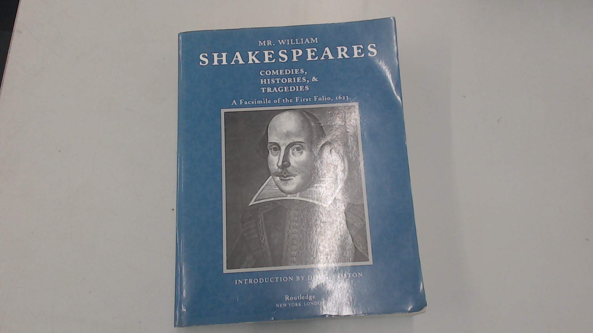 Mr. William Shakespeare's Comedies, Histories & Tragedies: First Folio 1623 Facsimile Edition - Perfect for Literature Studies, Theater Productions & Shakespearean Collectors