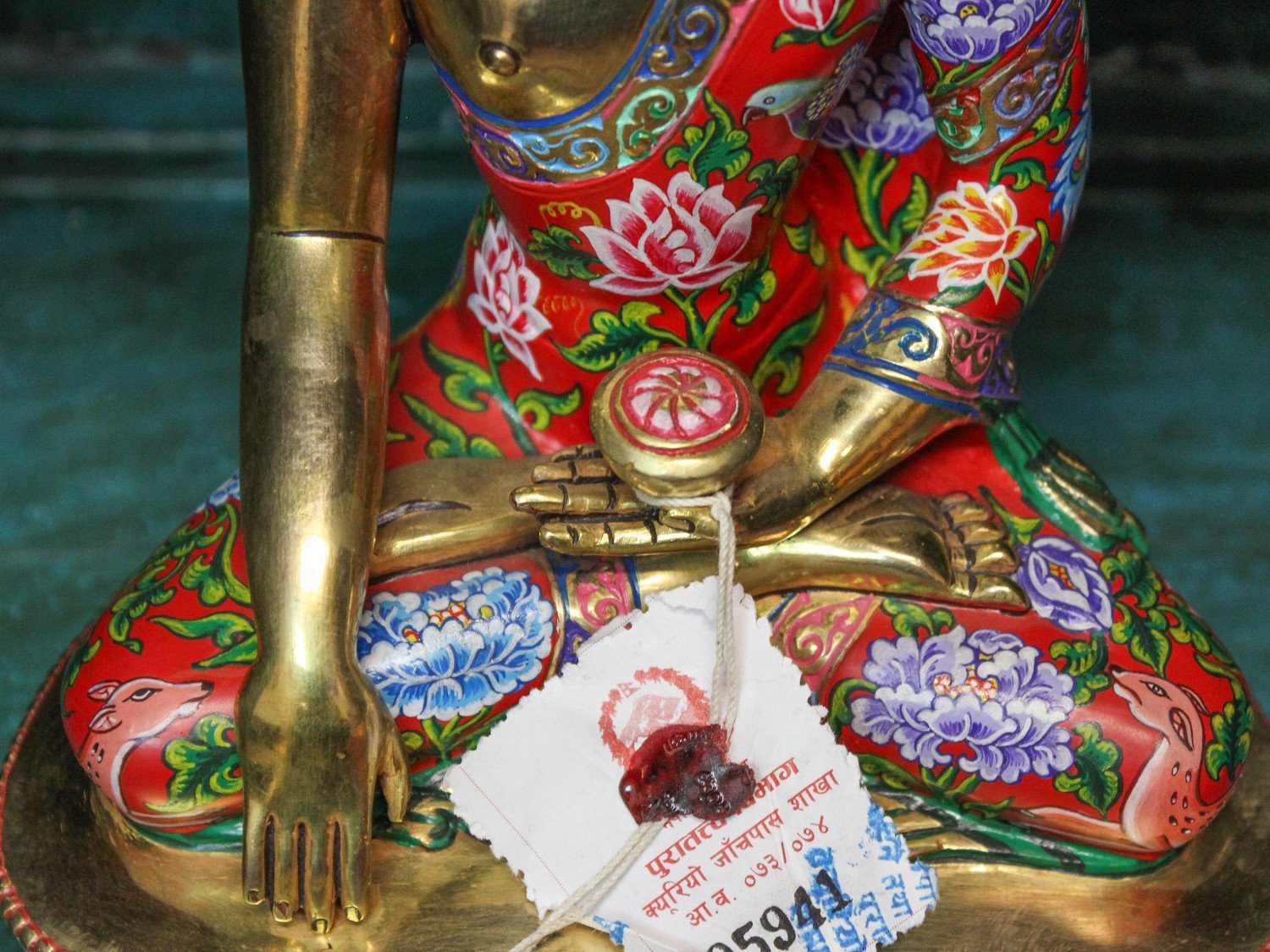 9 Inch Shakyamuni Buddha Statue - Handcrafted Meditation & Home Decor for Yoga, Zen Garden, and Spiritual Altar