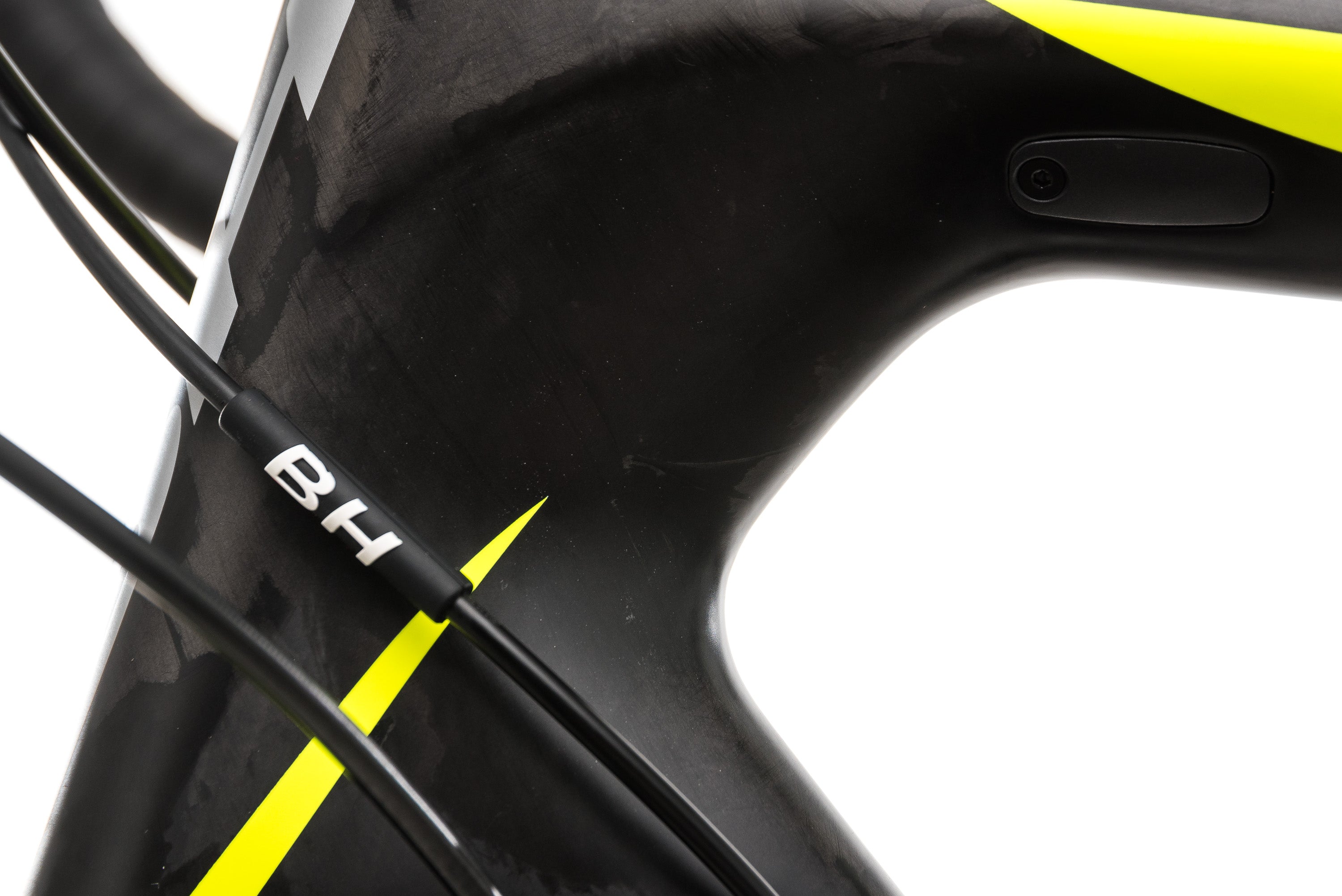 BH Quartz Disc Road Bike 2015 - X Large Size for Men - Lightweight Carbon Frame, Disc Brakes for Superior Control - Perfect for Racing, Commuting & Long-Distance Cycling