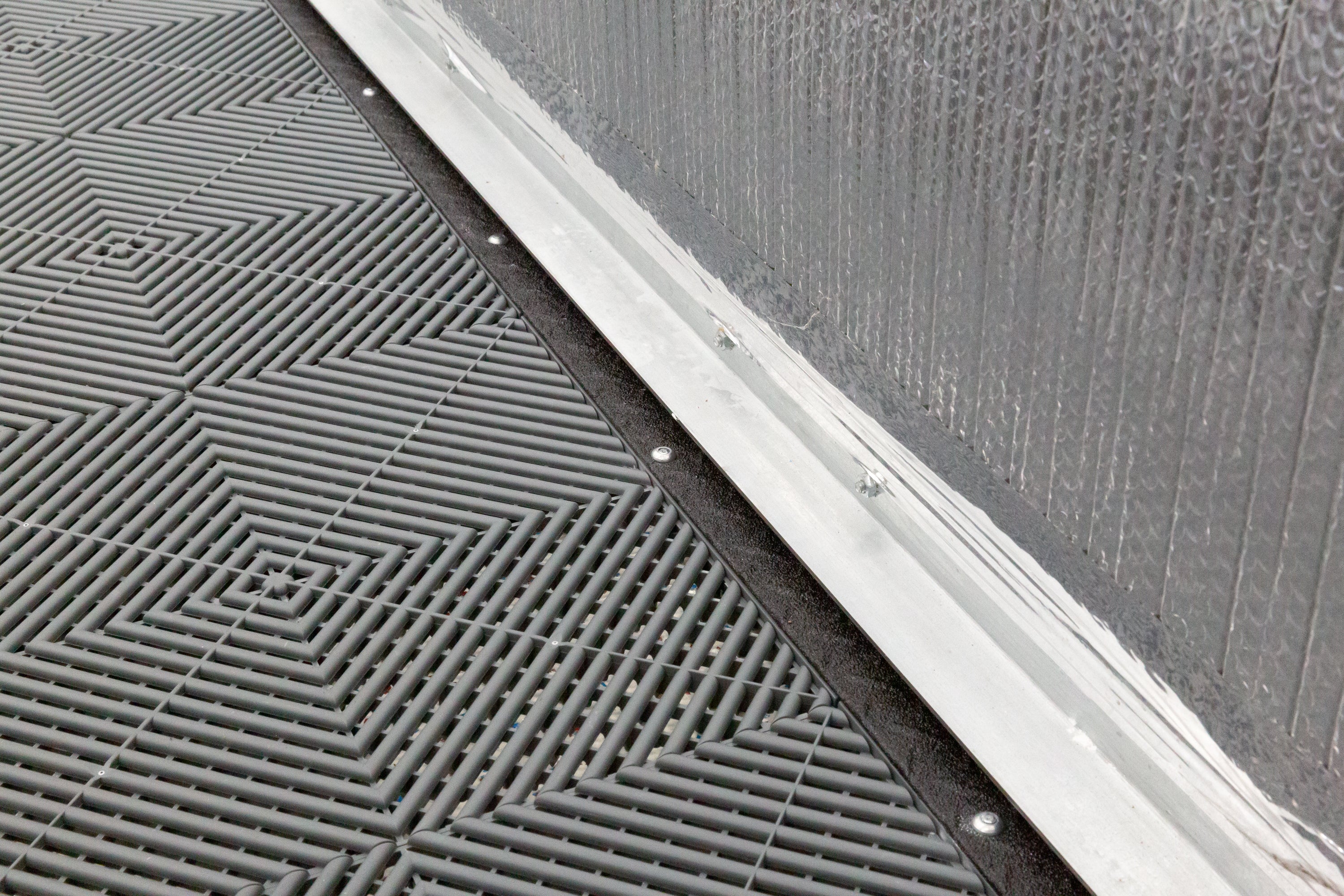 Swisstrax Treadware Garage Floor Tiles - Interlocking Plastic Flooring for Home & Commercial Use - Durable, Easy to Install, Anti-Slip Surface - Perfect for Garages, Workshops, Gyms, and Storage Areas