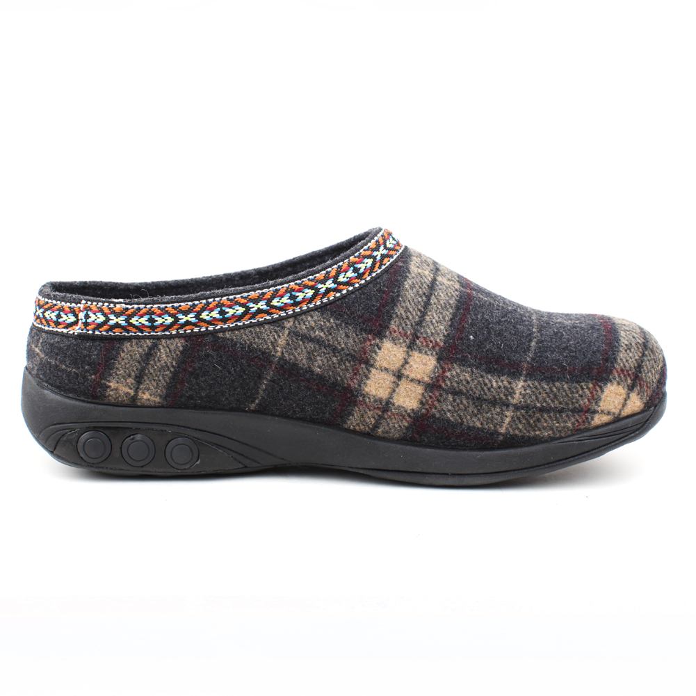 Heather Women's Wool Clog Slippers - Cozy Indoor/Outdoor House Shoes for Winter Comfort & Warmth - Perfect for Home, Office & Relaxation