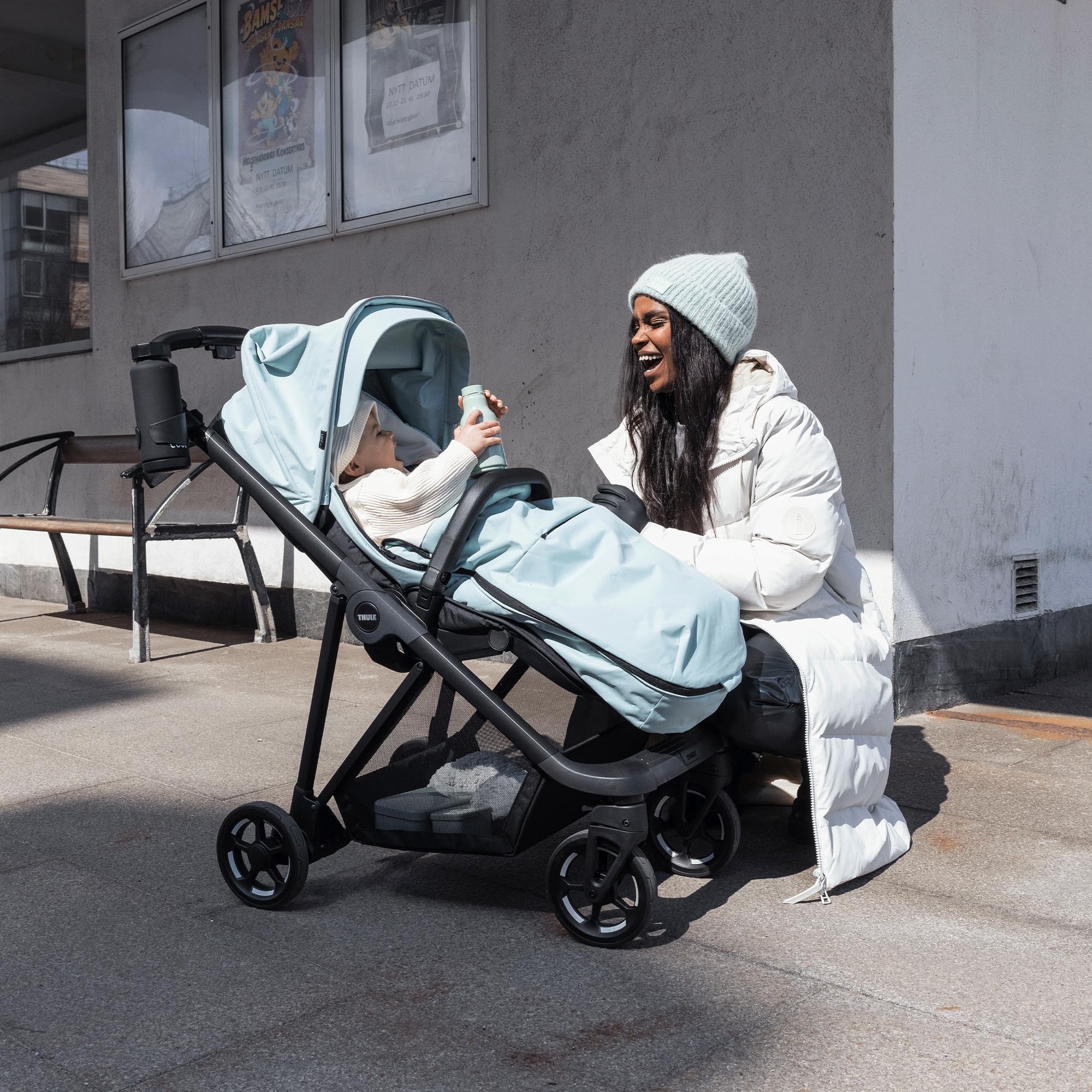 Thule Stroller Footmuff - Waterproof & Windproof Baby Stroller Cover for Cold Weather - Perfect for Winter Walks, Outdoor Adventures & Travel
