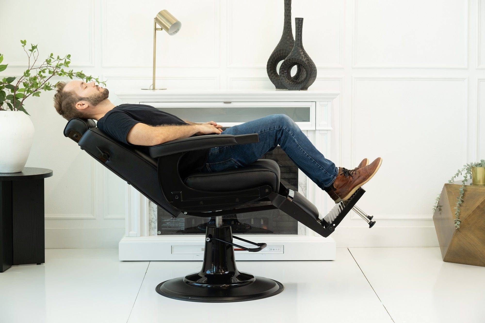 CAPRI Professional Barber Chair - Heavy Duty Hydraulic Salon Styling Chair for Haircuts & Shaving - Perfect for Barbershops & Home Grooming