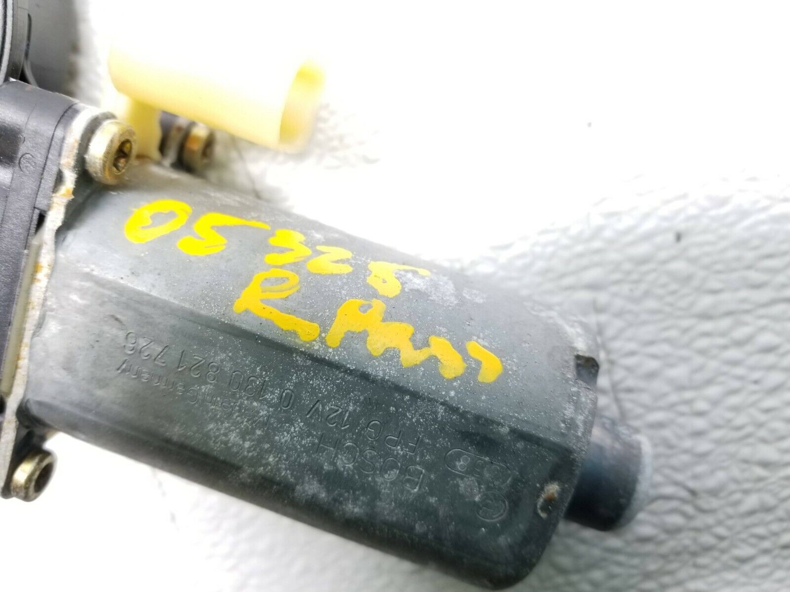 BMW E46 Sedan Rear Right Passenger Door Window Regulator Motor OEM Replacement - Perfect for Window Repair & Maintenance on 2001-2005 3 Series Models
