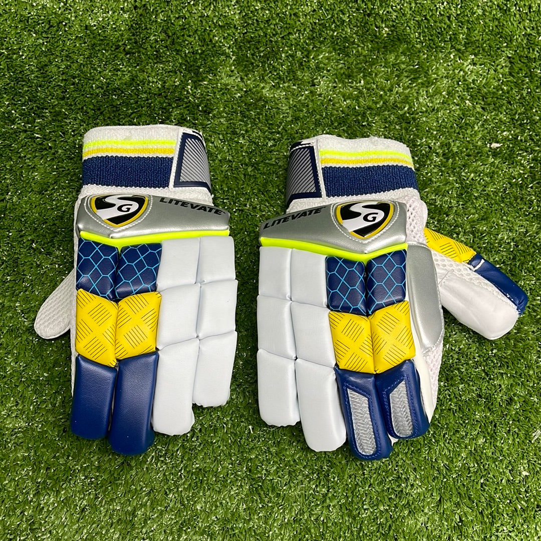 SG Litevate Junior/Youth Cricket Batting Gloves - Lightweight Protective Gear for Young Players - Perfect for Practice, Training & Matches