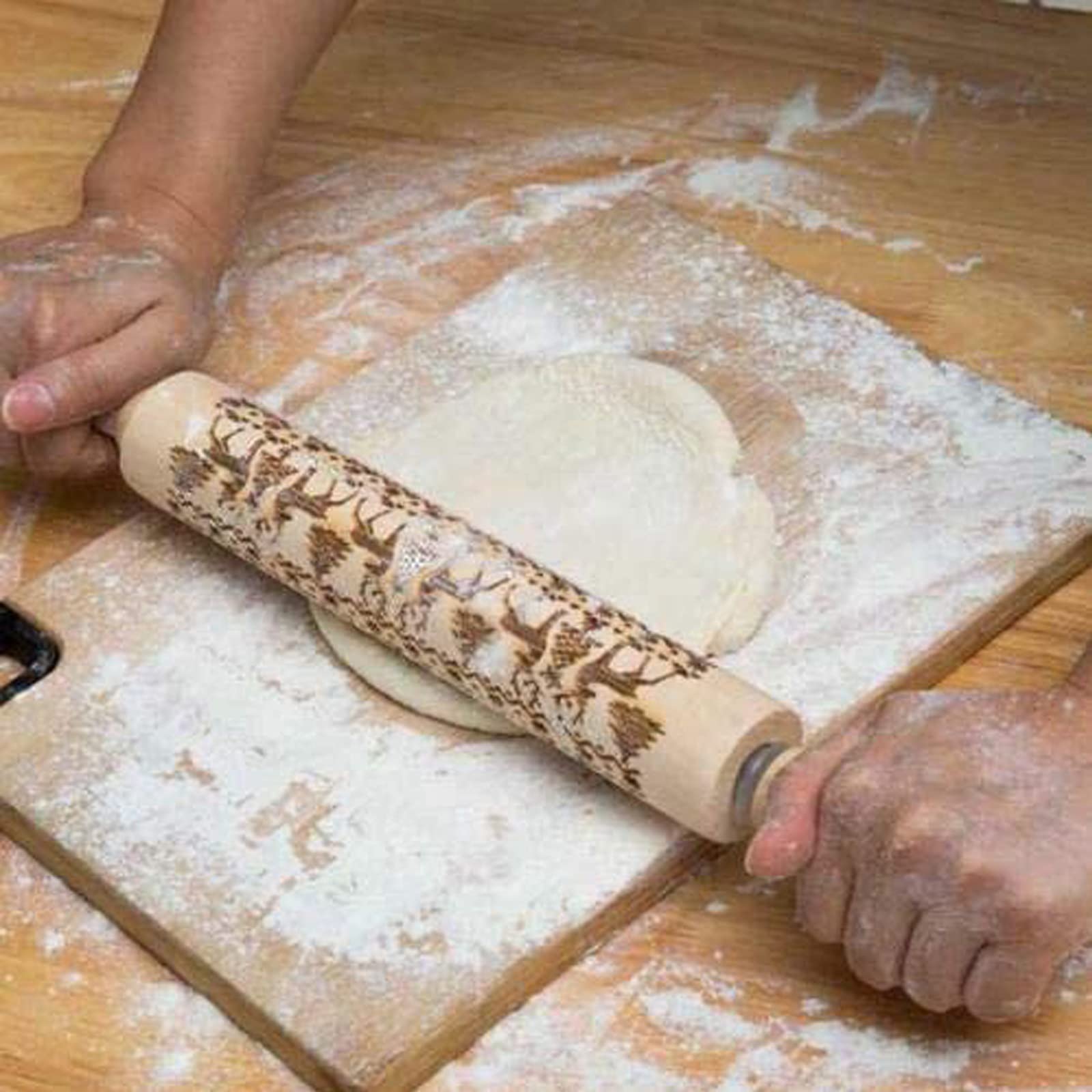3D Engraved Wooden Rolling Pin for Baking - Embossed Cookie, Cake, Pastry & Pie Dough with Unique Patterns - Perfect Christmas & New Year Gift for Home Bakers & DIY Enthusiasts - Ideal for Holiday Baking, Wedding Favors & Creative Kitchen Decor