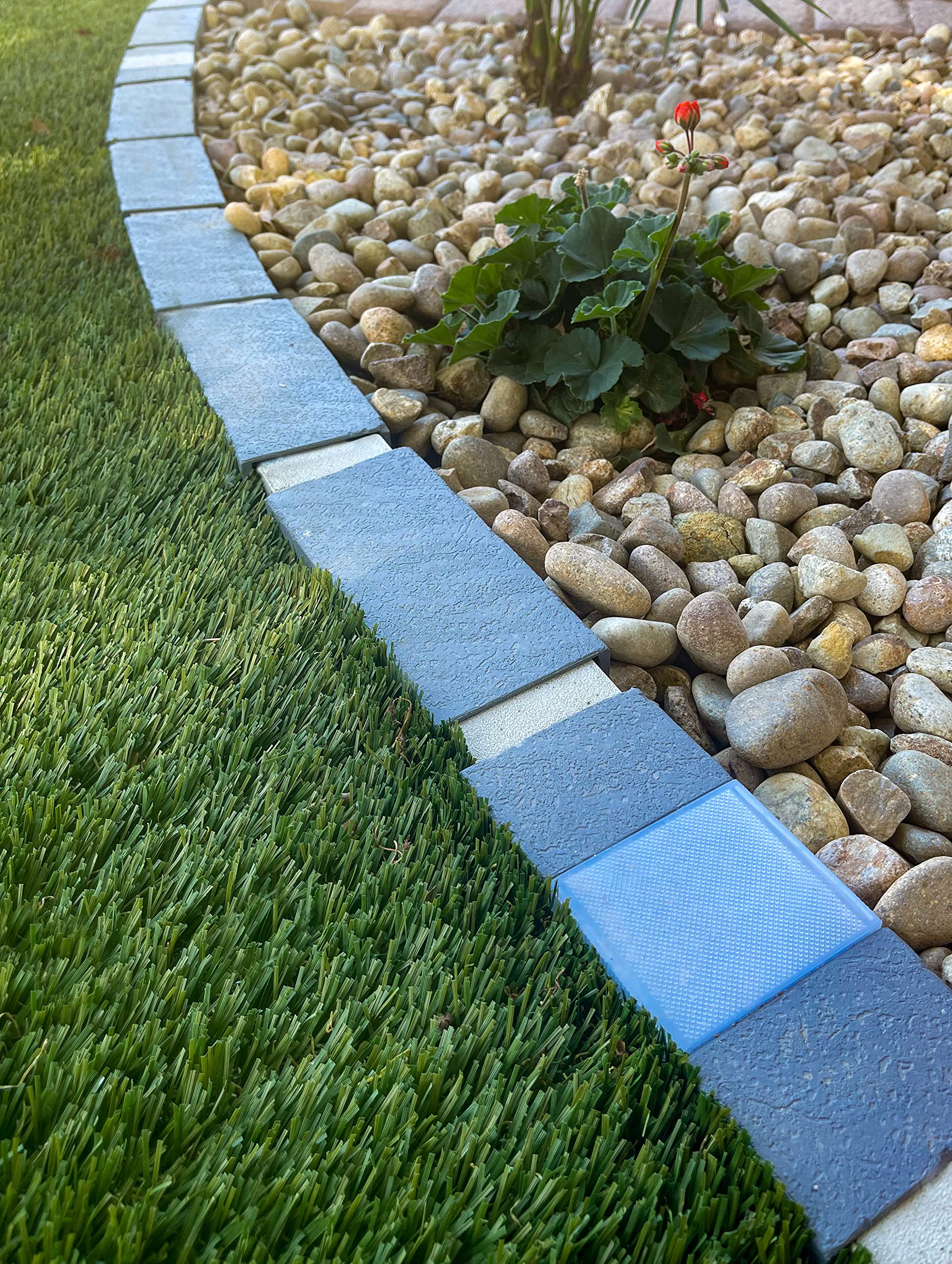 Decorative Plastic Brick Edging with 4 Built-in Solar Lights - 20-Foot Landscape Border Kit in Terra Cotta Gray (Argee RG820SG) for Garden Beds, Walkways & Driveway Borders