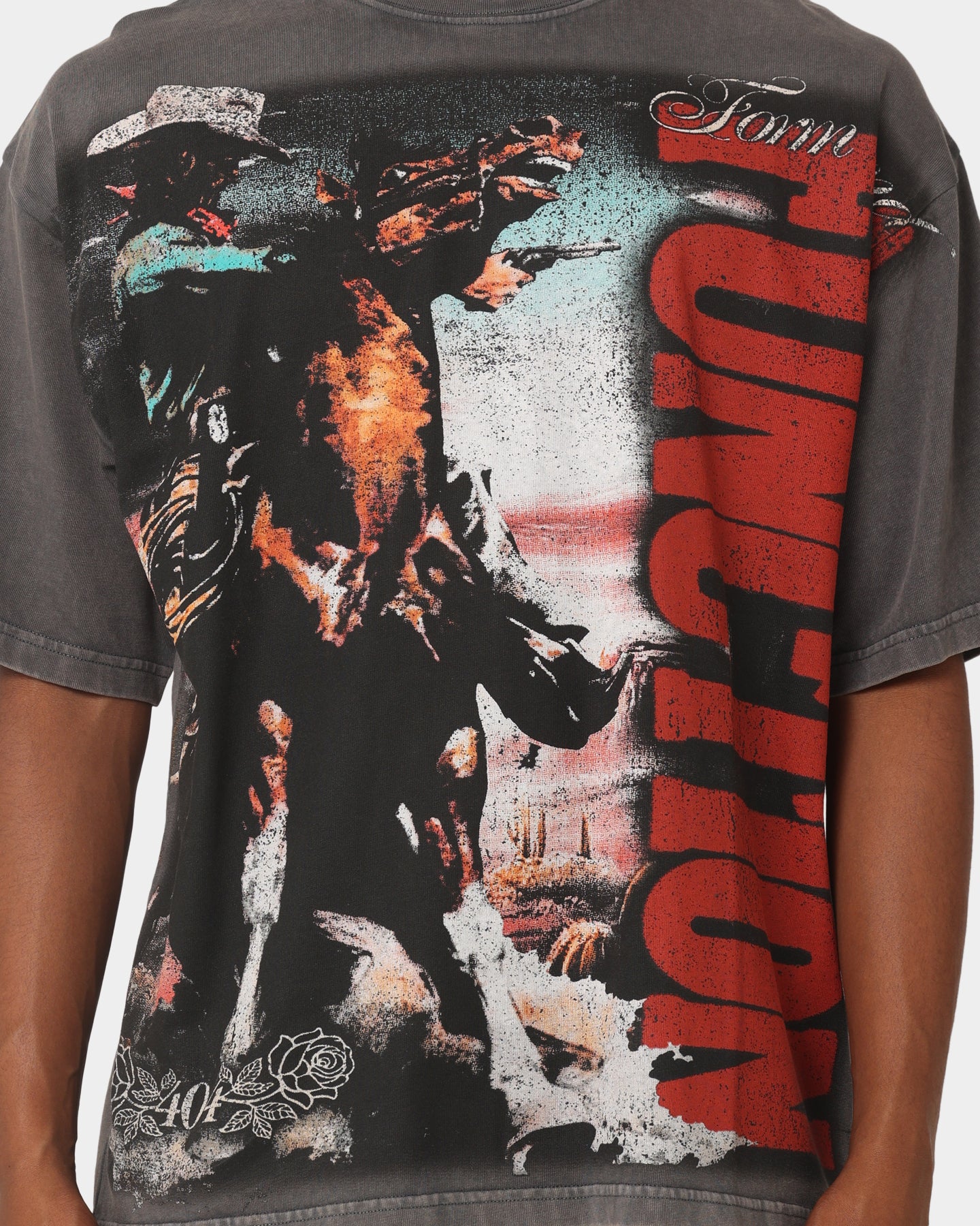 404 Wild West Vintage T-Shirt for Men - Charcoal Gray Retro Western Graphic Tee - Perfect for Cowboy Parties, Rodeo Events & Casual Wear