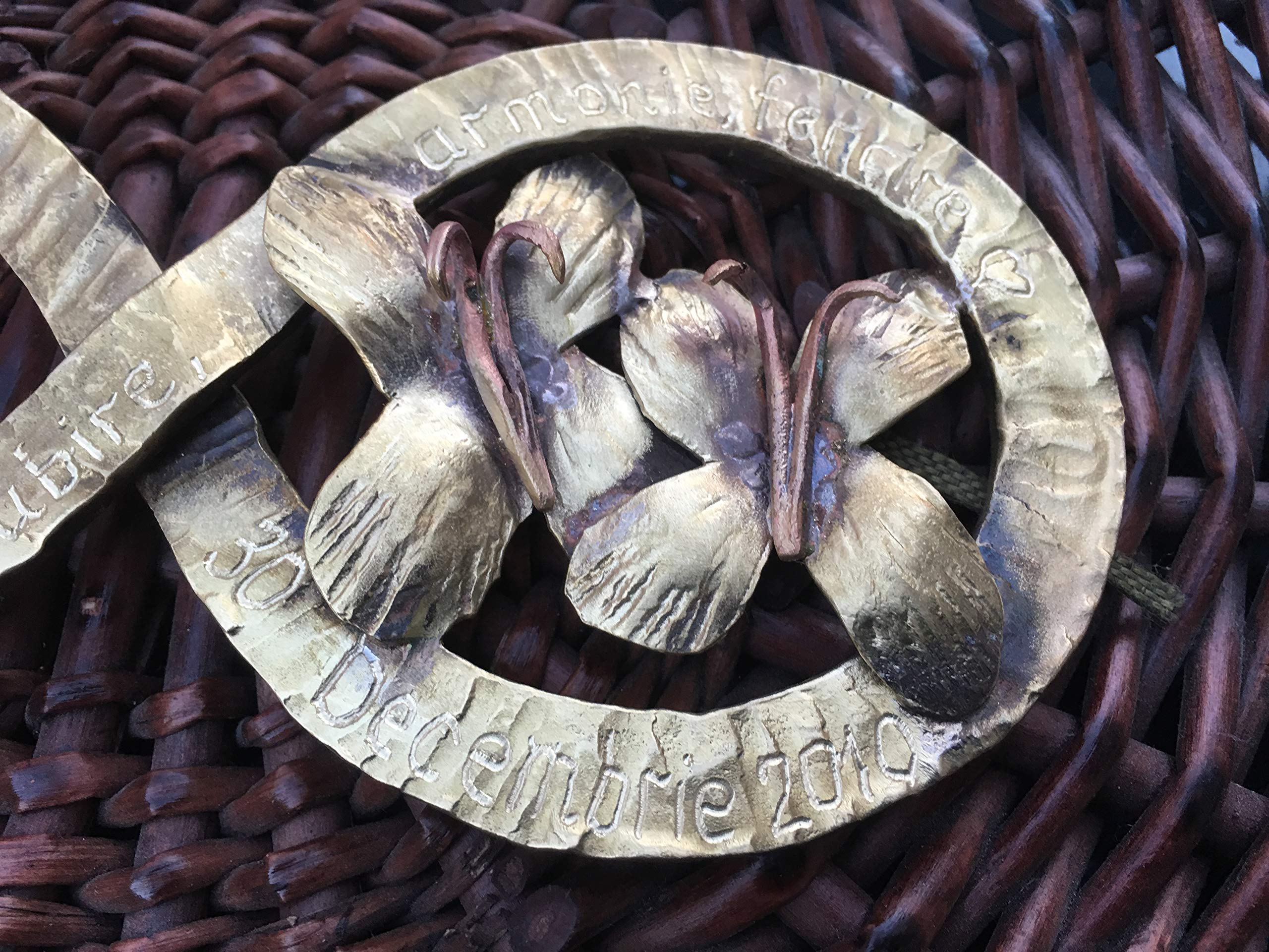 Elegant Bronze Infinity Sign - Unique Bronze Gift for Her, 19th & 8th Anniversary Present - Romantic Home Decor for Couples & Special Occasions