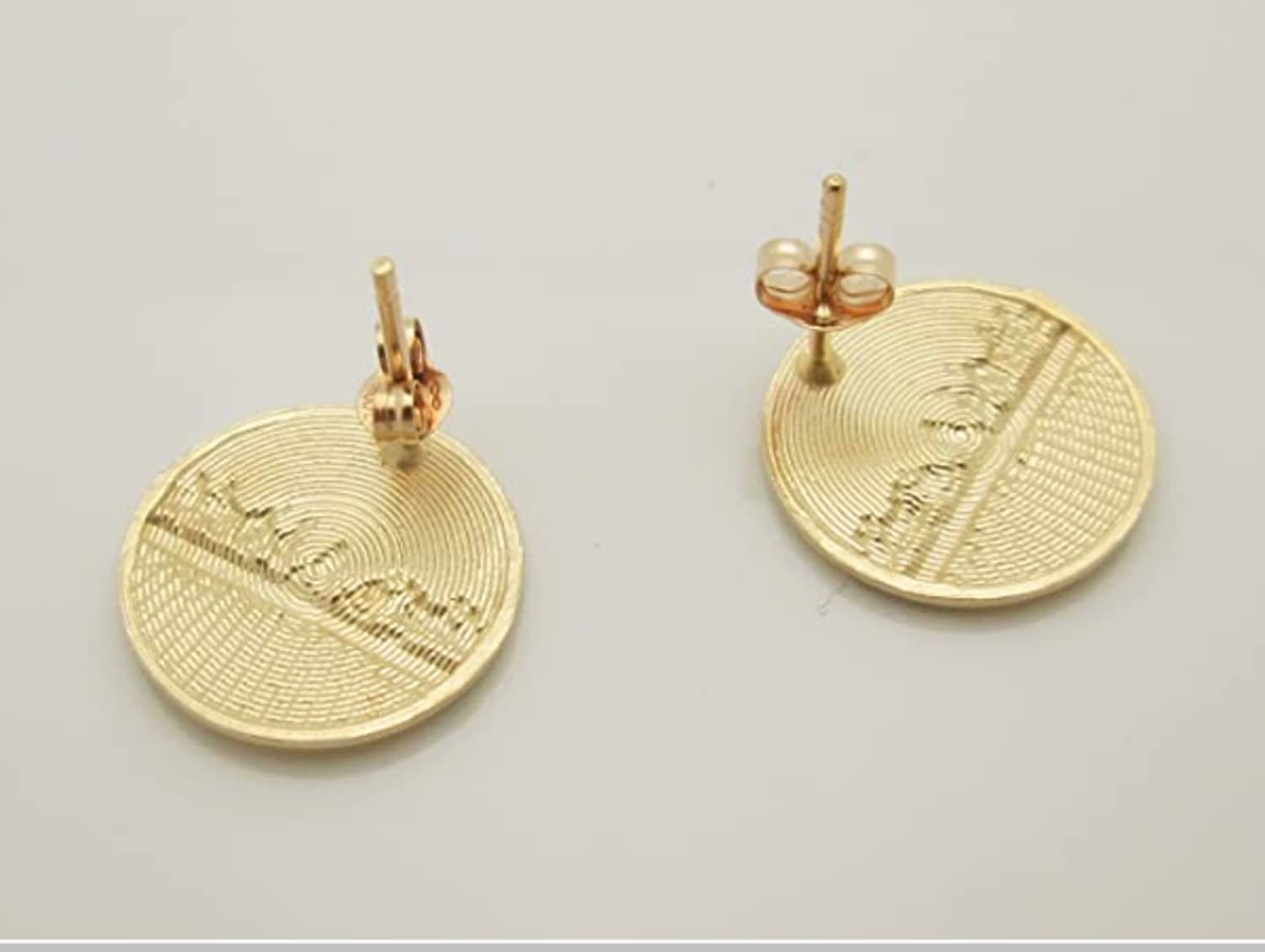 10K Yellow Gold Last Supper Earrings for Men - Religious Jewelry Gift for Christian Faith - Perfect for Church, Baptism & Special Occasions
