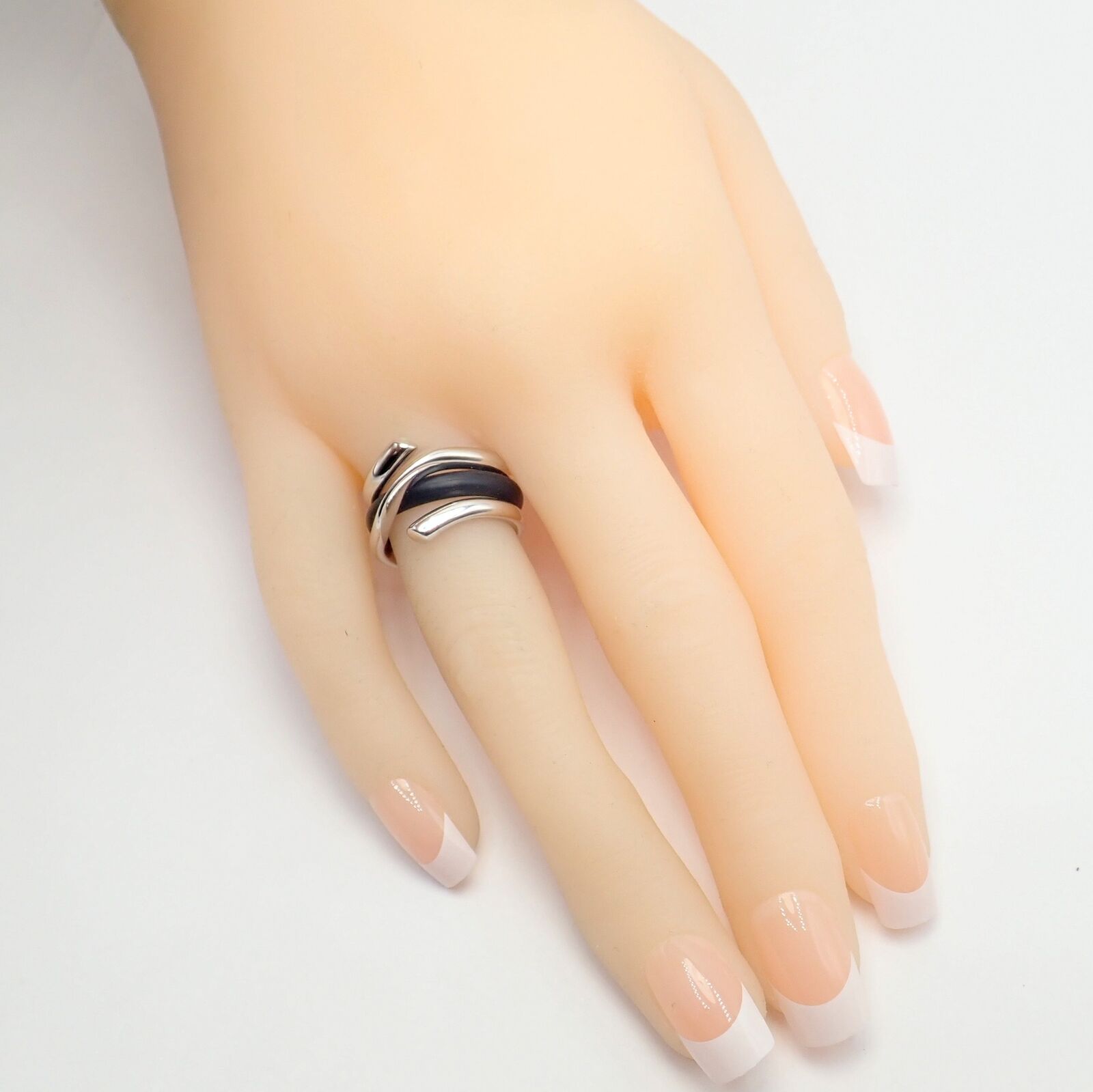 Authentic Georg Jensen 18K White Gold Magic Rubber Ring Size 5.5 - Elegant Wedding Band & Everyday Jewelry for Women