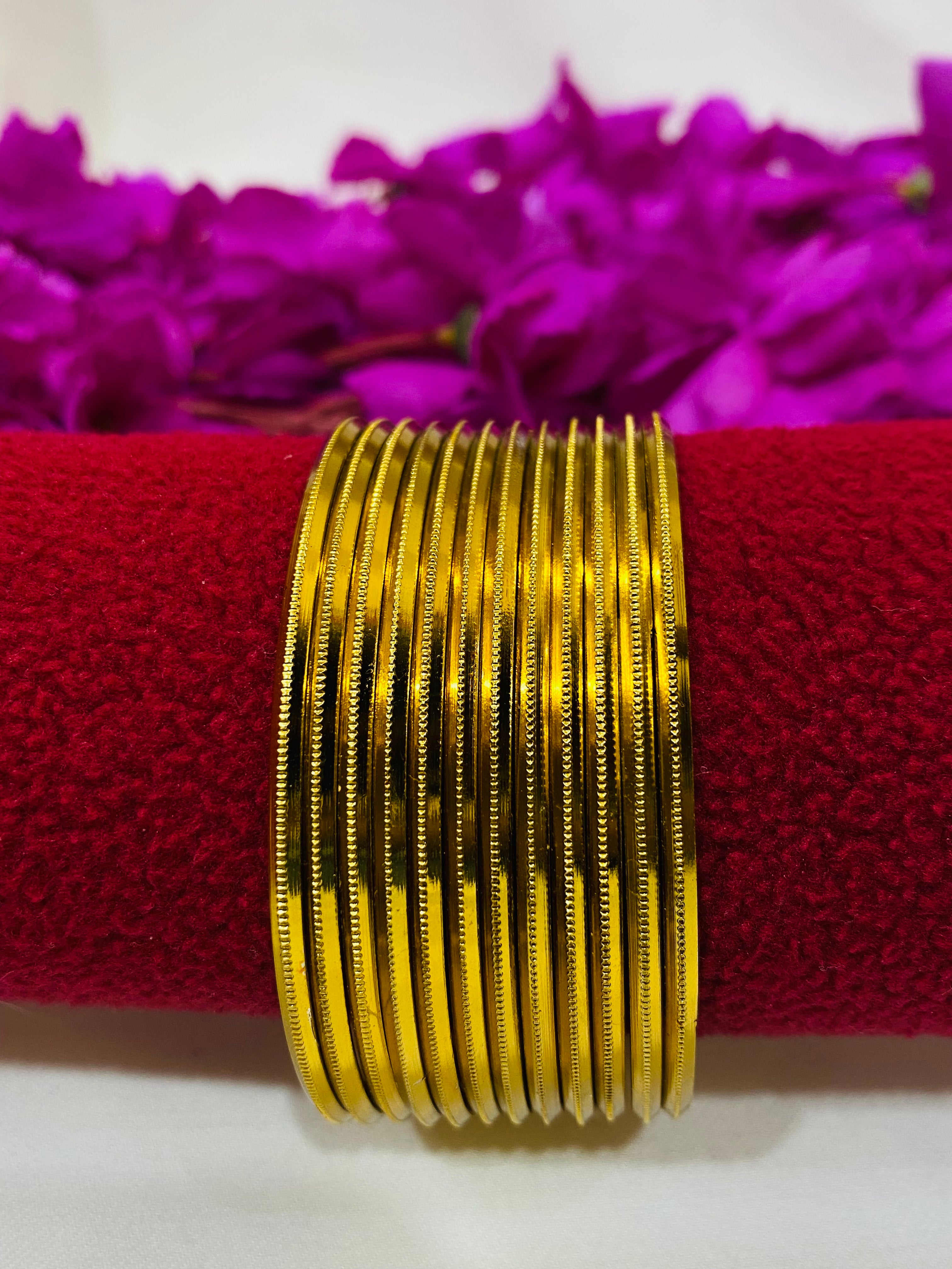 Elegant Gold-Tone Metal Bangles for Women - Fashion Jewelry for Parties, Weddings & Everyday Wear