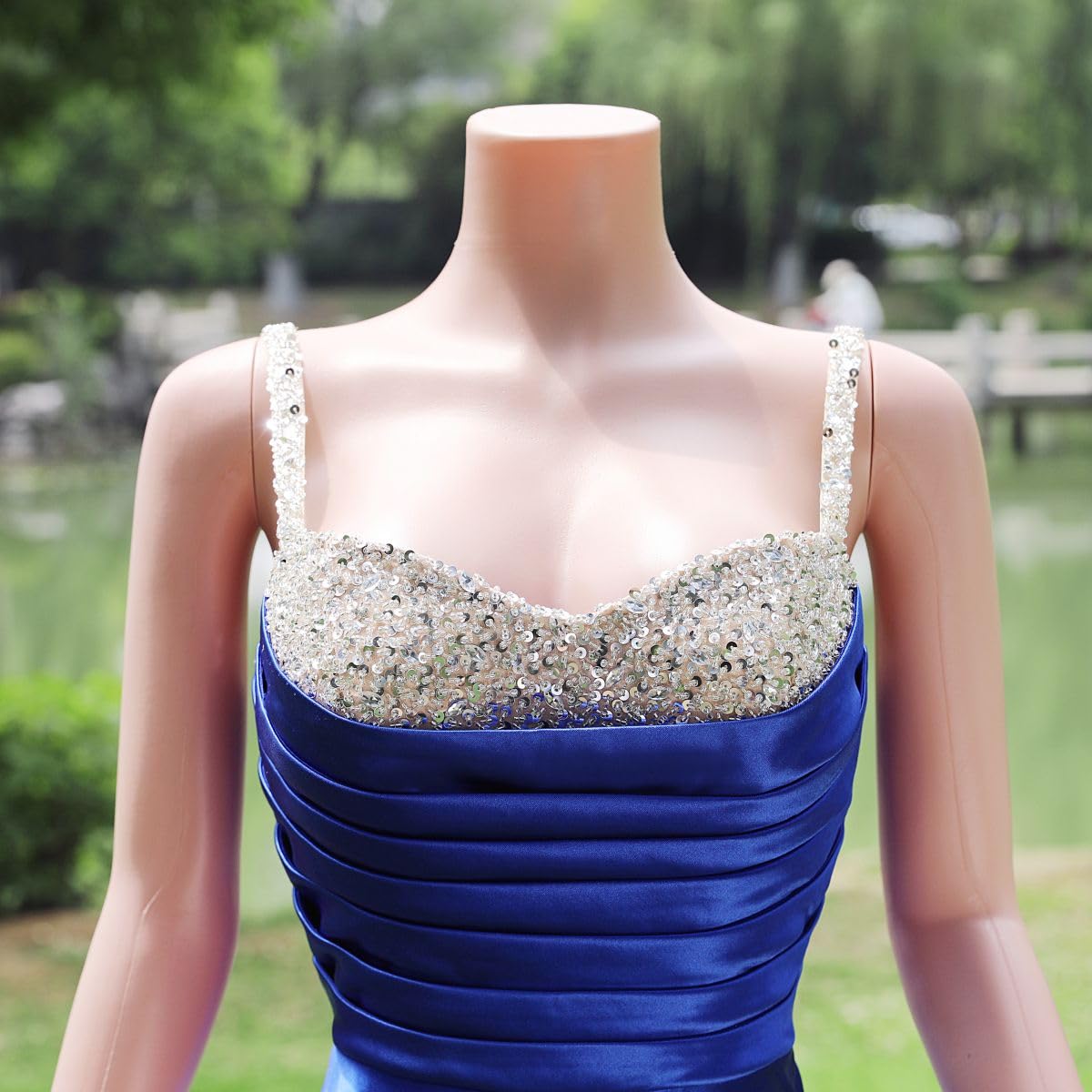 Royal Blue Mermaid Prom Dress with Spaghetti Straps & Beaded Satin - Sexy Split Skirt Evening Gown for Homecoming, Pageant & Formal Parties