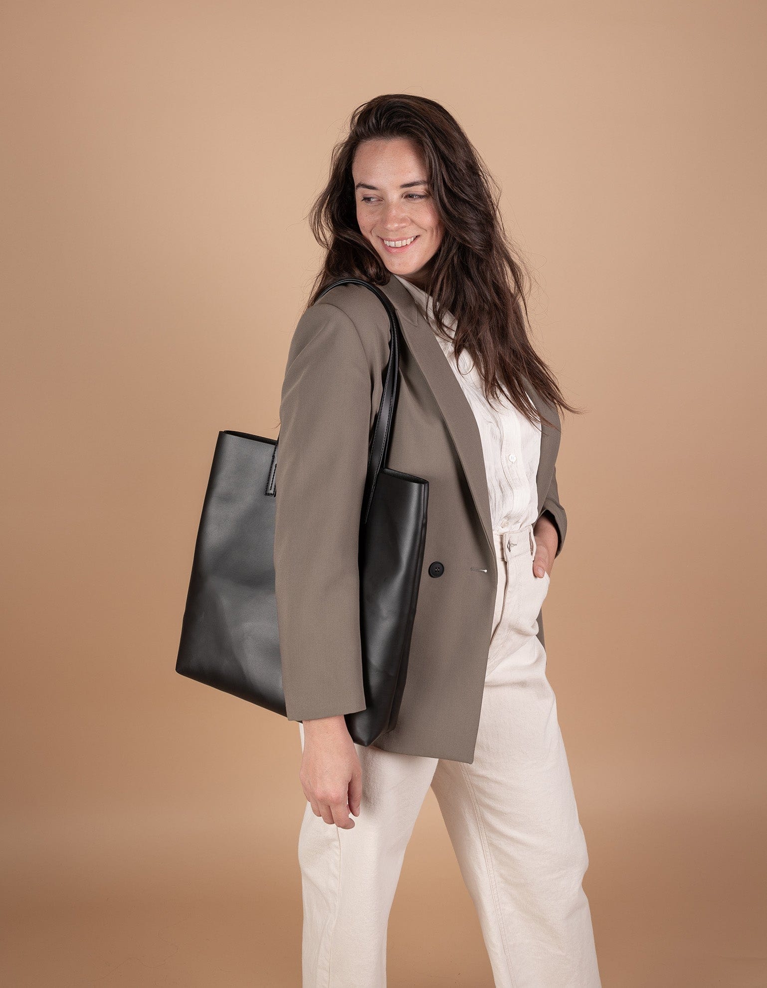 Georgia Unisex Vegan Leather Tote Bag - Apple-Inspired Design | Black | Perfect for Work, Travel & Everyday Use