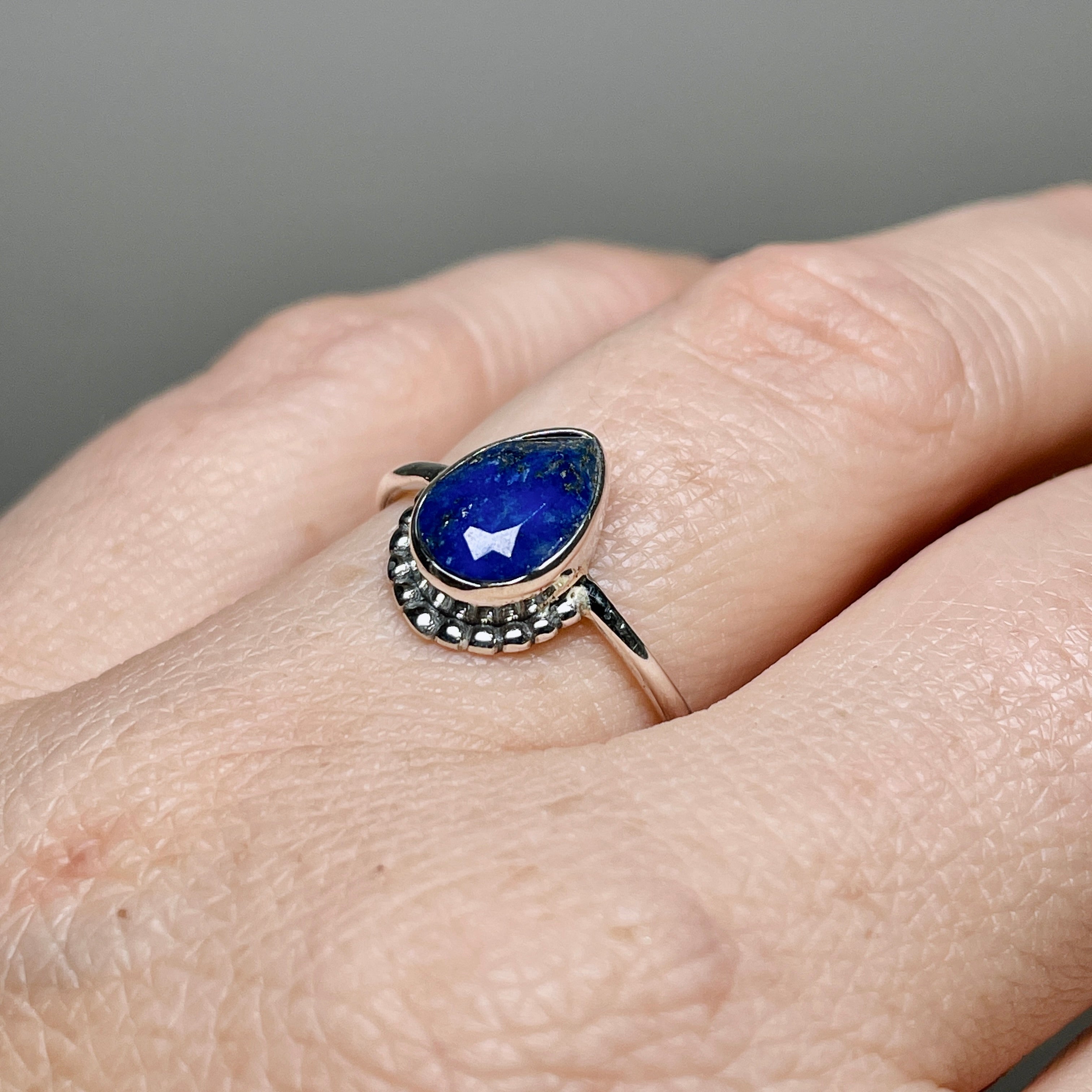 Lapis Lazuli Teardrop Sterling Silver Band Ring - 925 Silver Gemstone Jewelry for Women - Elegant Dainty Ring for Everyday Wear, Gift Giving & Special Occasions