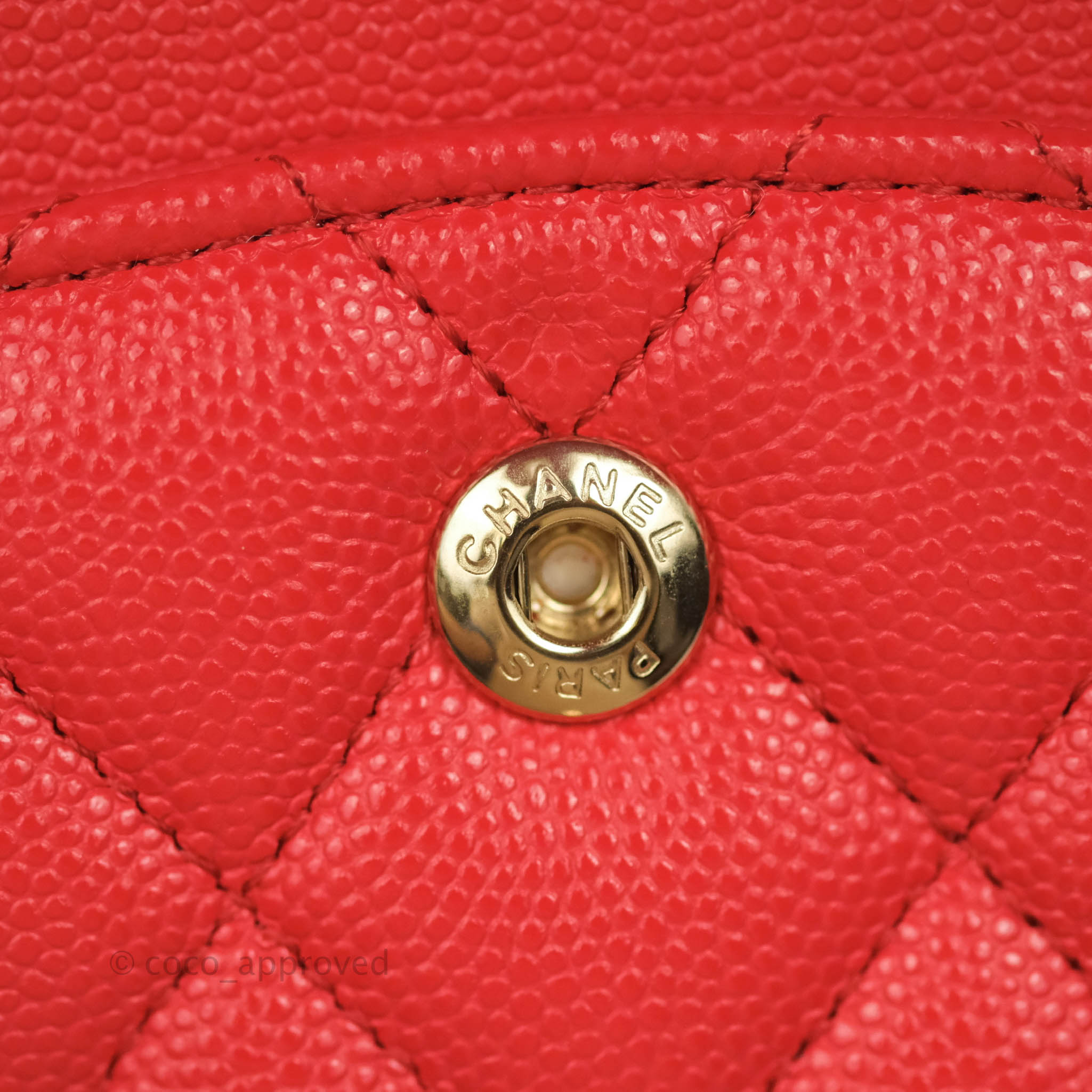 Chanel Classic Medium Double Flap Bag in Red Caviar Leather with Gold Hardware - Perfect for Evening Events & Luxury Fashion Accessories