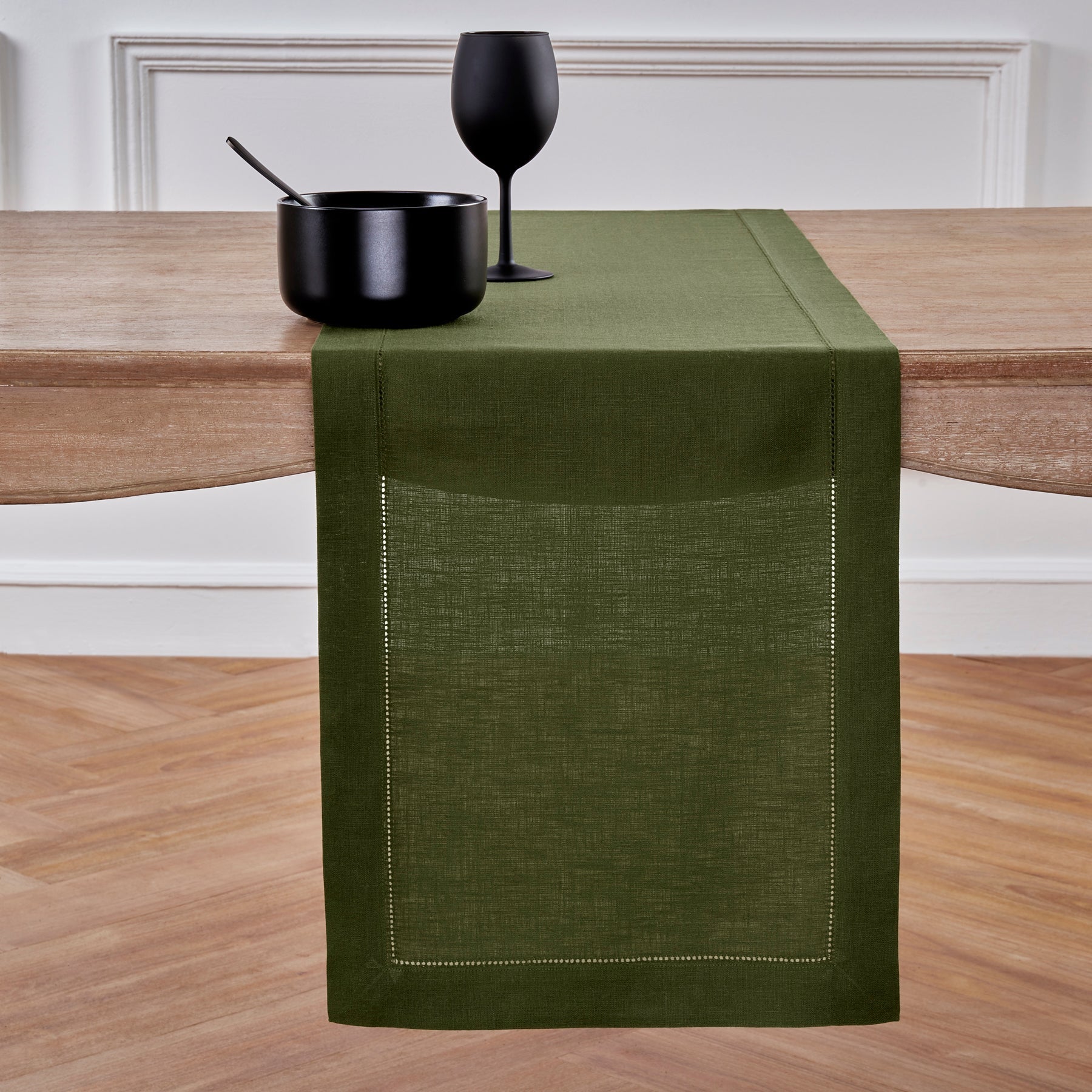 Elegant Classic Hemstitch Table Runner - Premium Linen Dining Table Decor for Weddings, Holidays & Home Decor