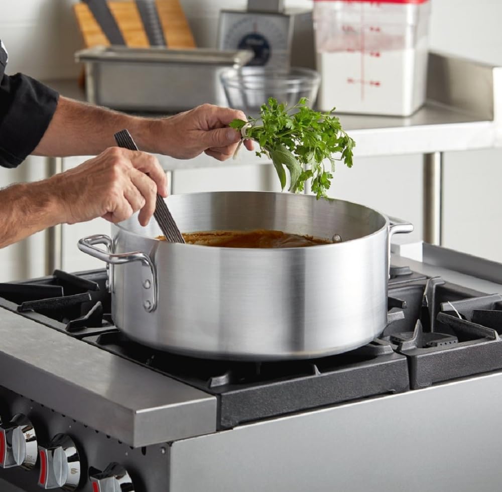 Soro Essentials 15 Quart Aluminum Brazier with Riveted Handles - 4mm Thick Medium Weight Cookware Pot for Roasting, Sauteing, Searing & Pan Frying - Perfect for Home Kitchen, Restaurant & Outdoor Cooking