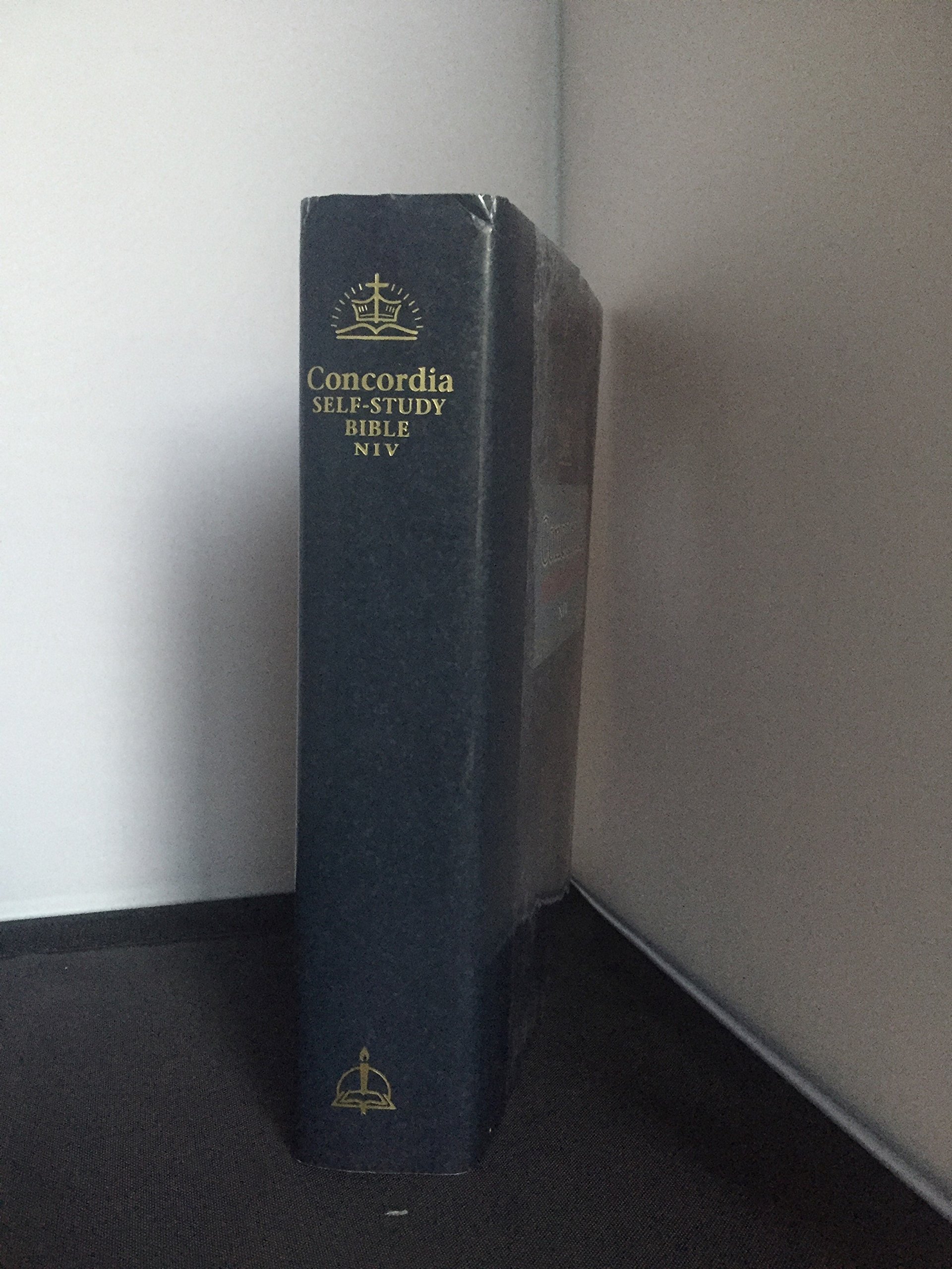 Concordia Self-Study Bible NIV - New International Version Study Bible with Commentary & Notes for Personal Devotion, Bible Study Groups & Church Teaching