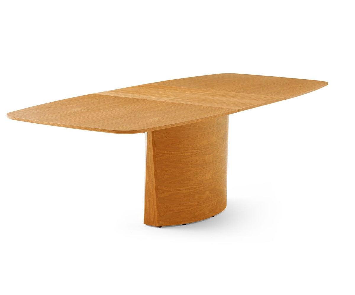 Ringsted Extendable Dining Table - Expandable Wooden Table for 4 to 8 People - Perfect for Small Spaces & Dinner Parties