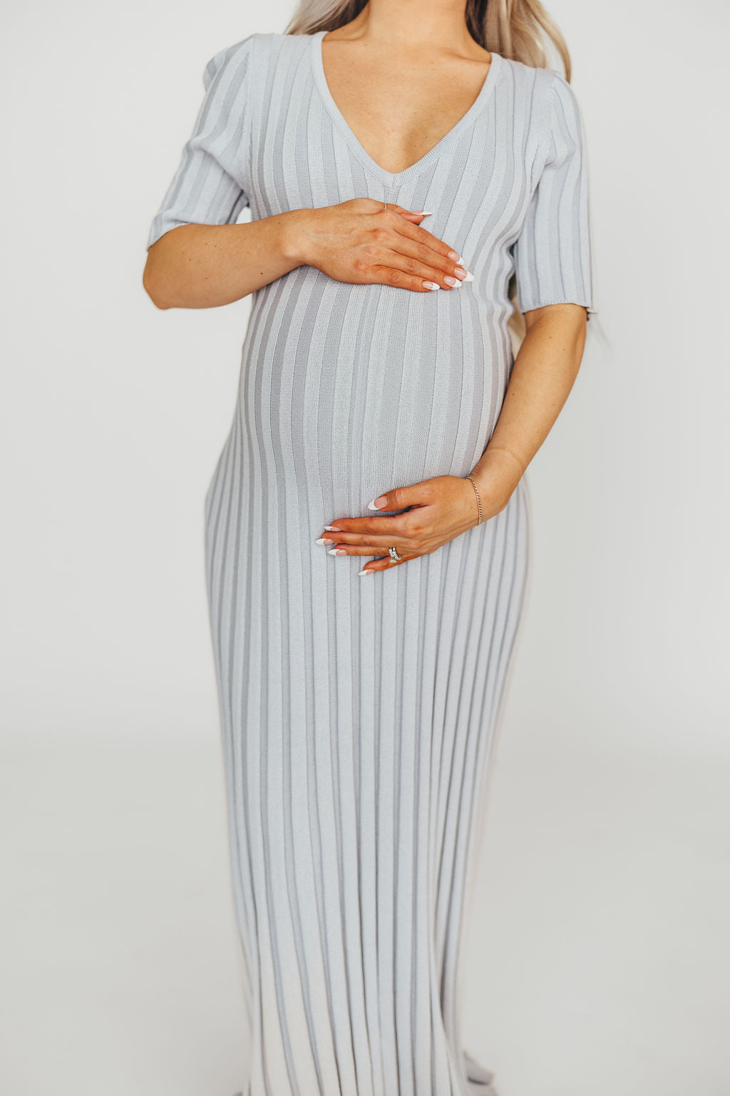 Oakley Ribbed Maxi Dress in Light Blue - Bump Friendly Maternity Dress for Pregnancy & Nursing | Perfect for Casual Outings, Beach Vacations & Special Occasions