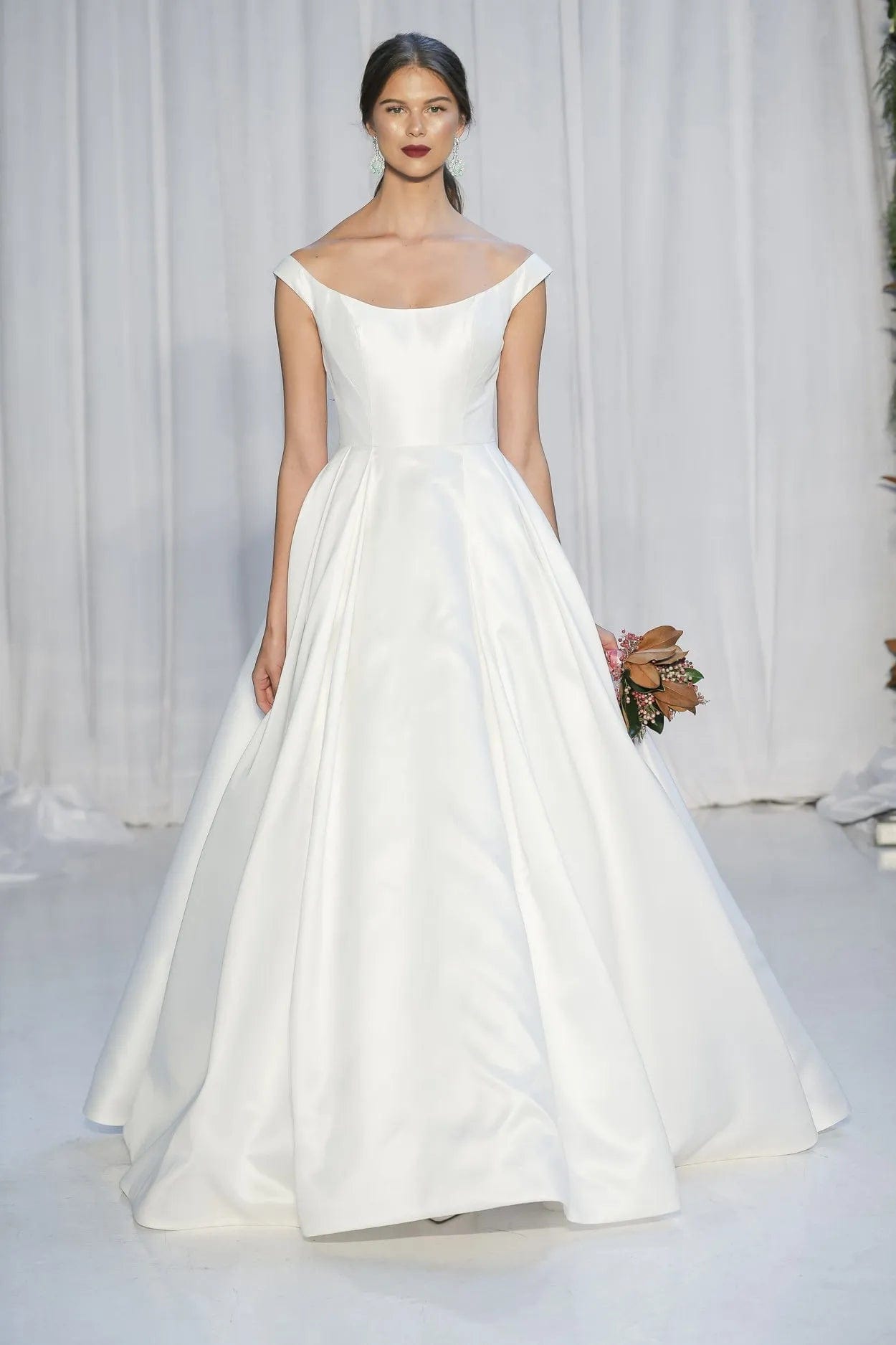 Anne Barge Sloane Wedding Dress - Size 10 | Elegant A-Line Gown with Lace Details for Brides, Bridesmaids & Formal Events