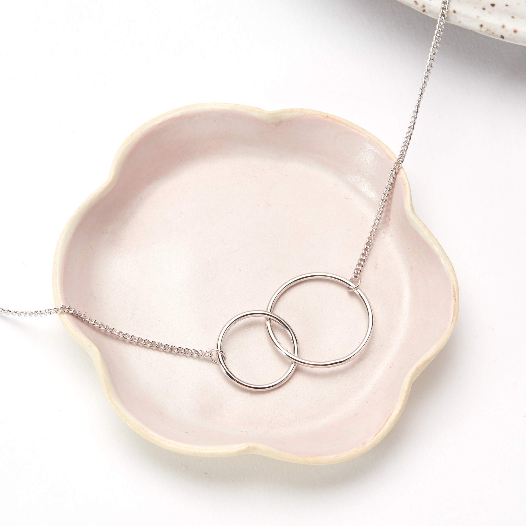 Best Friend Necklace - Matching Heart Pendant Jewelry Set with Gift Card for Birthday, Christmas, Valentine's Day | Meaningful Friendship Gift for Her, Sister, BFF | Perfect for Anniversaries, Graduation, Special Occasions