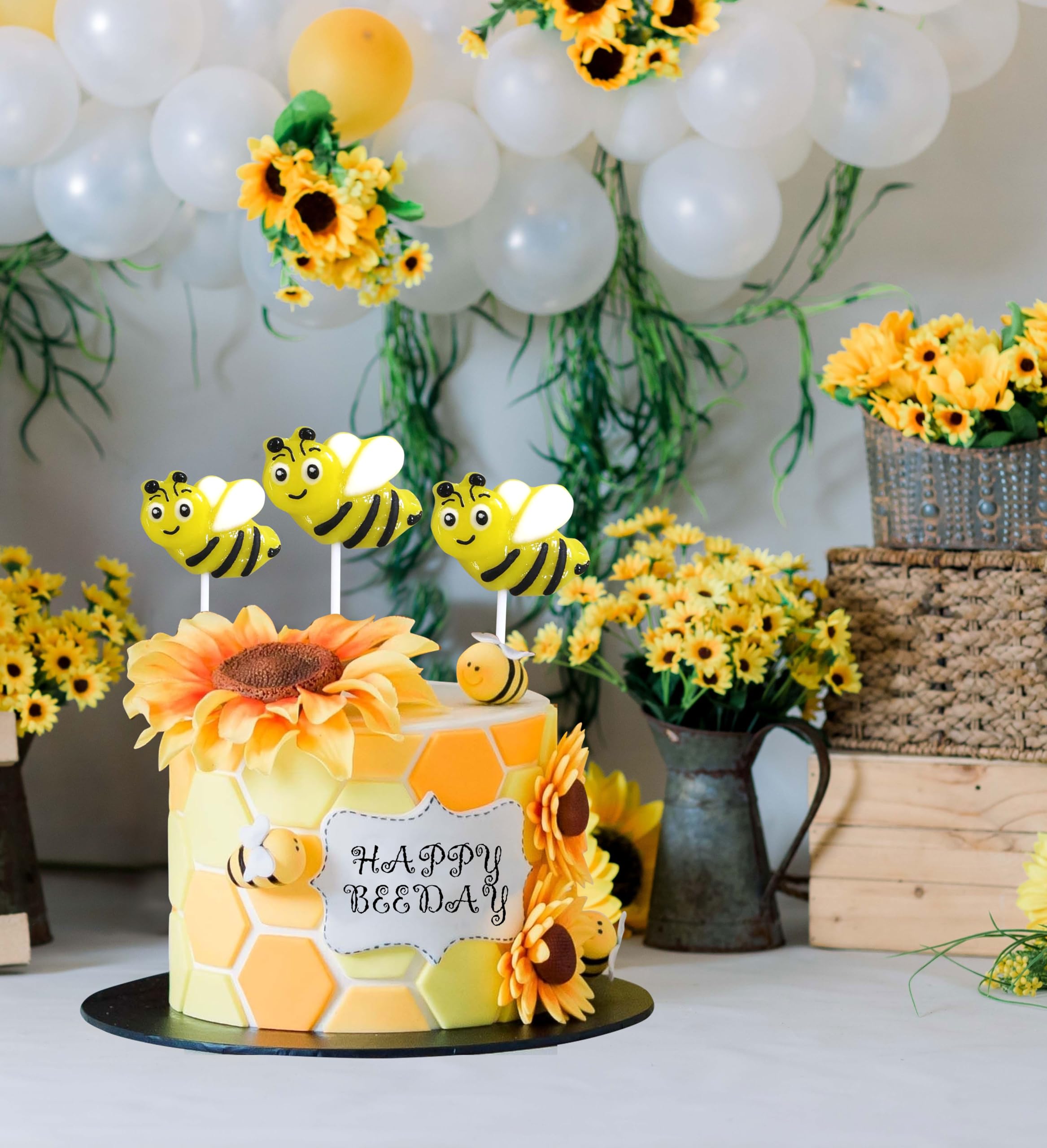 Bee Candy - 24 Individually Wrapped Lemon Flavored Lollipops - Perfect for Birthday Party Favors, Classroom Treats & Office Snacks