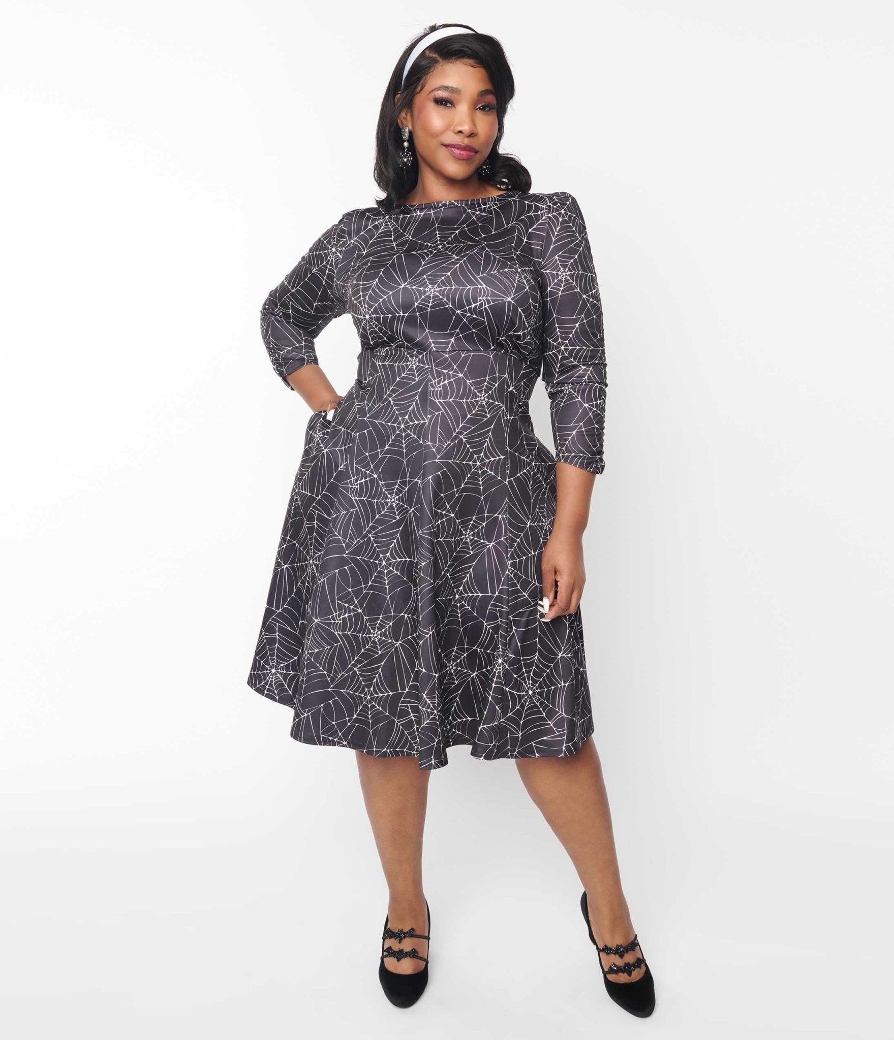 Vintage Black Spiderweb Swing Dress for Women - Retro Gothic Lace Cocktail Party Dress - Perfect for Halloween, Cosplay, and Themed Events
